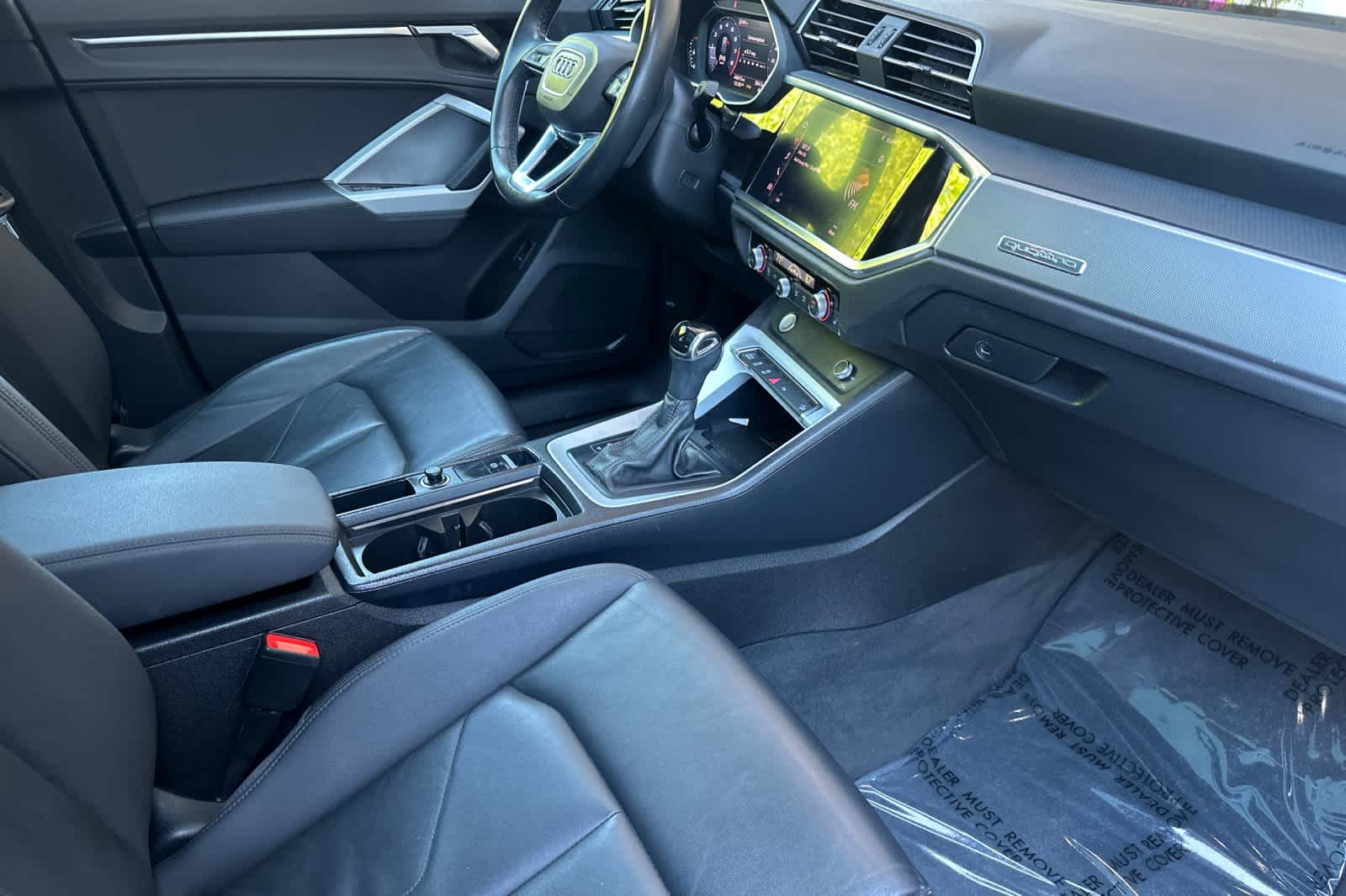 Thumbnail: 2020 Audi Q3 - 17