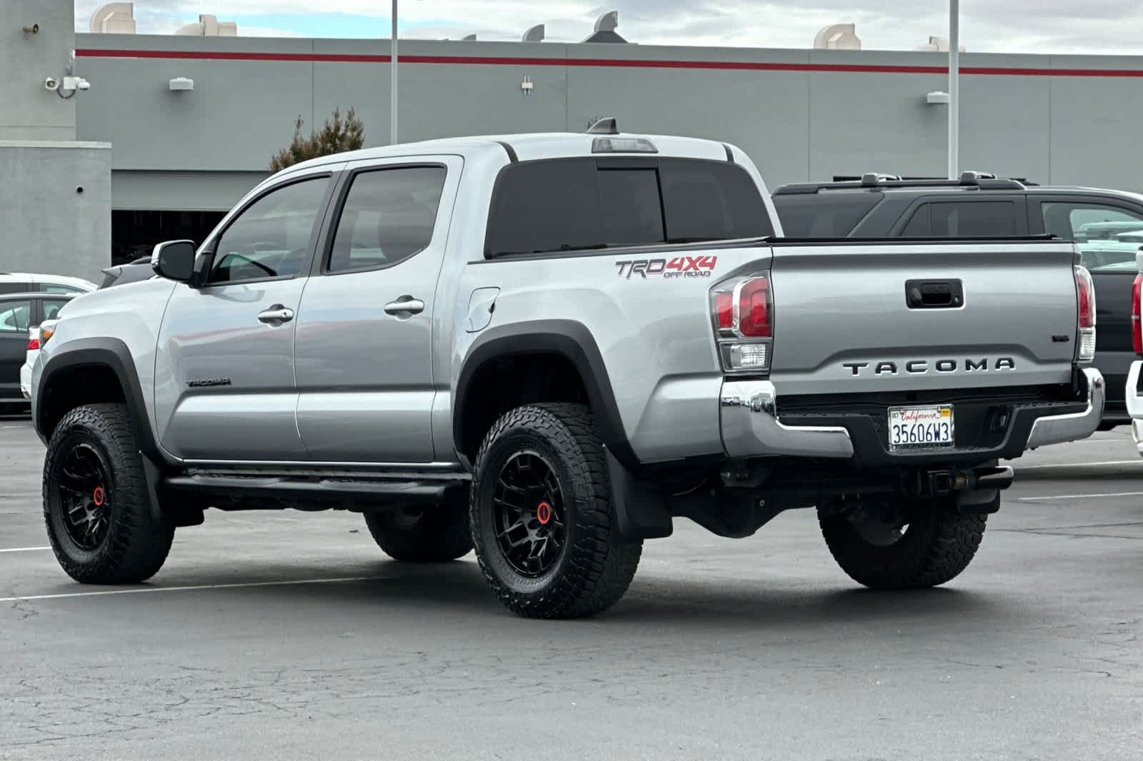 Thumbnail: 2023 Toyota Tacoma - 7