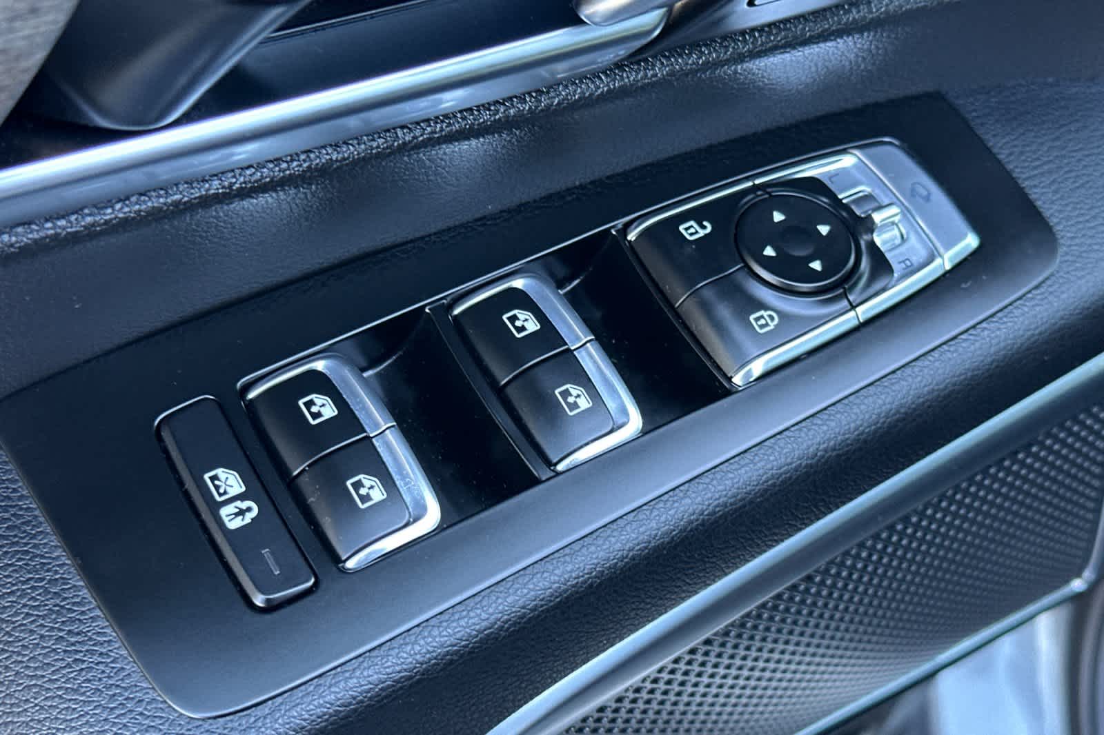 Thumbnail: 2022 Kia Telluride - 13