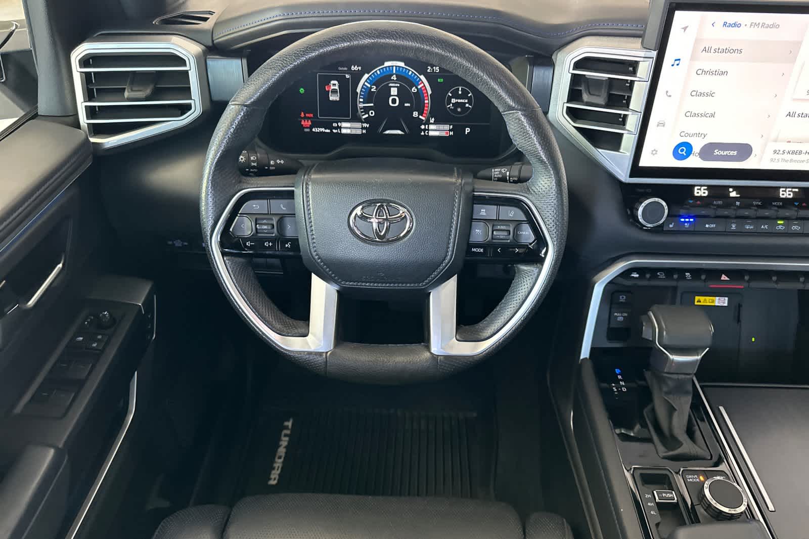 Thumbnail: 2023 Toyota Tundra - 15