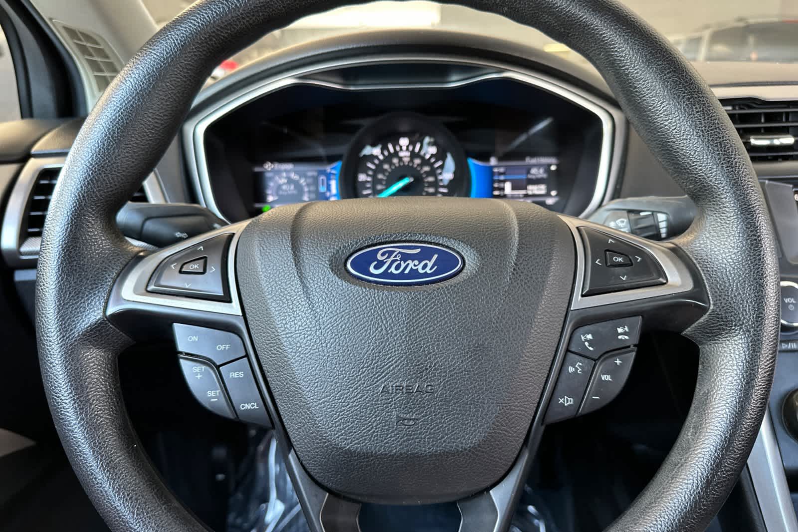 Thumbnail: 2018 Ford Fusion - 23