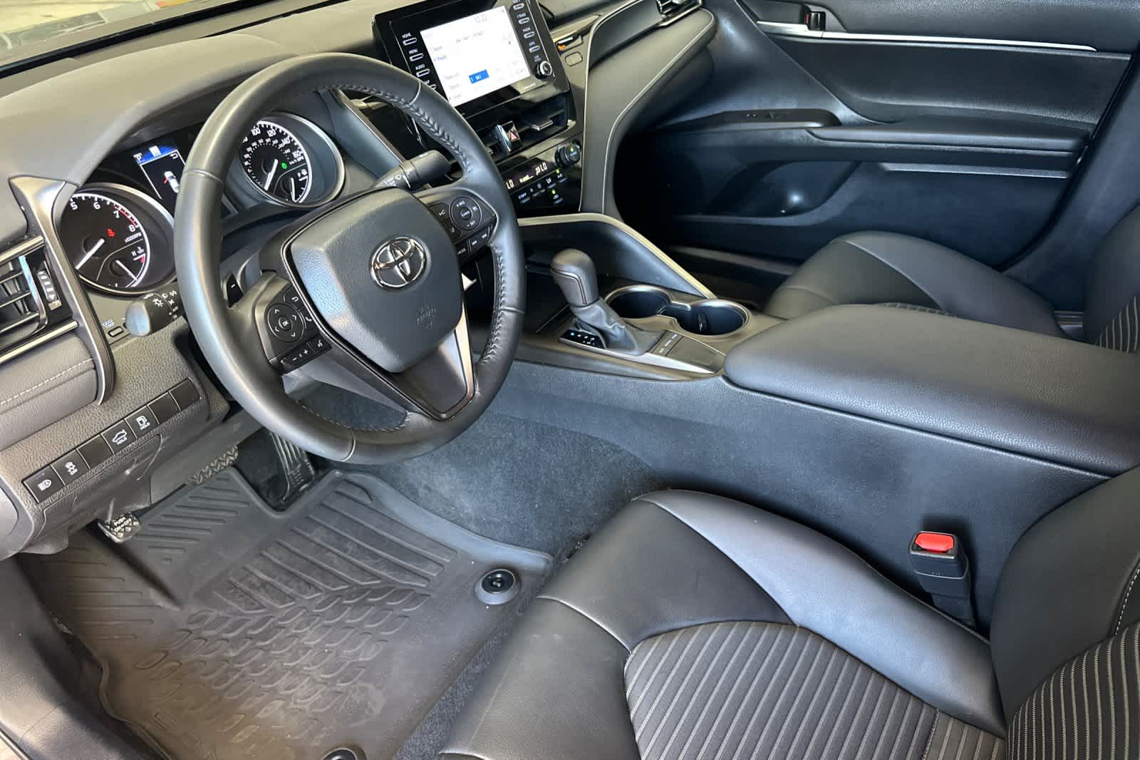 Thumbnail: 2024 Toyota Camry - 11