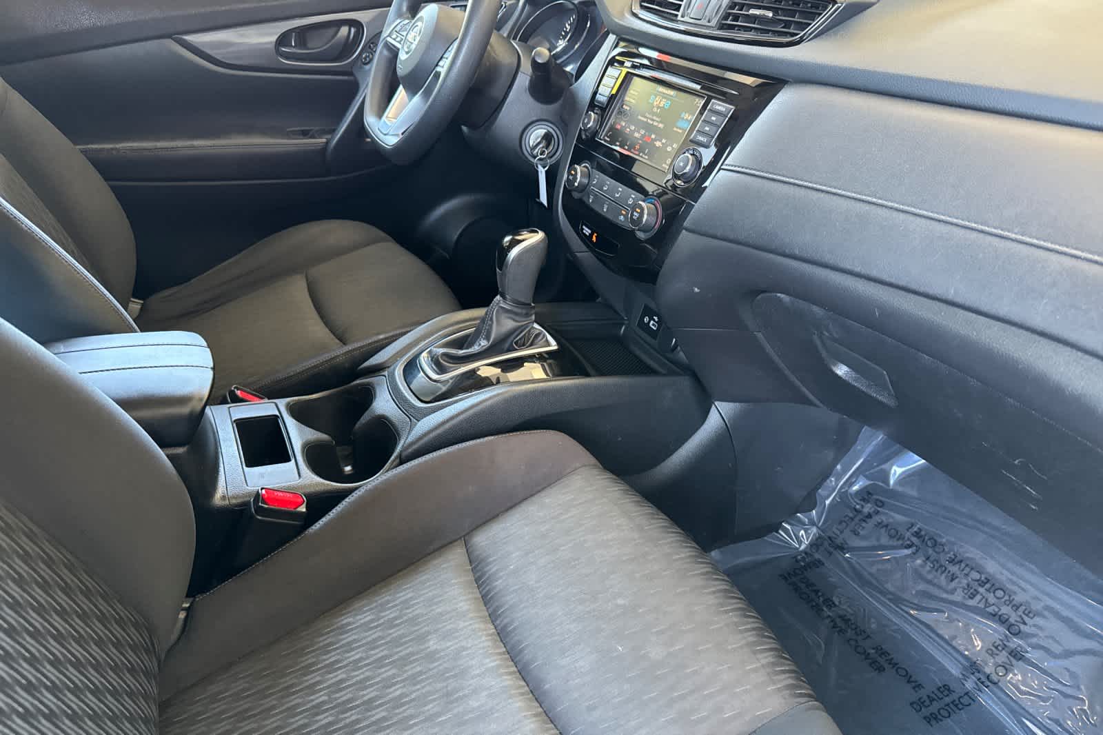 Thumbnail: 2020 Nissan Rogue - 17
