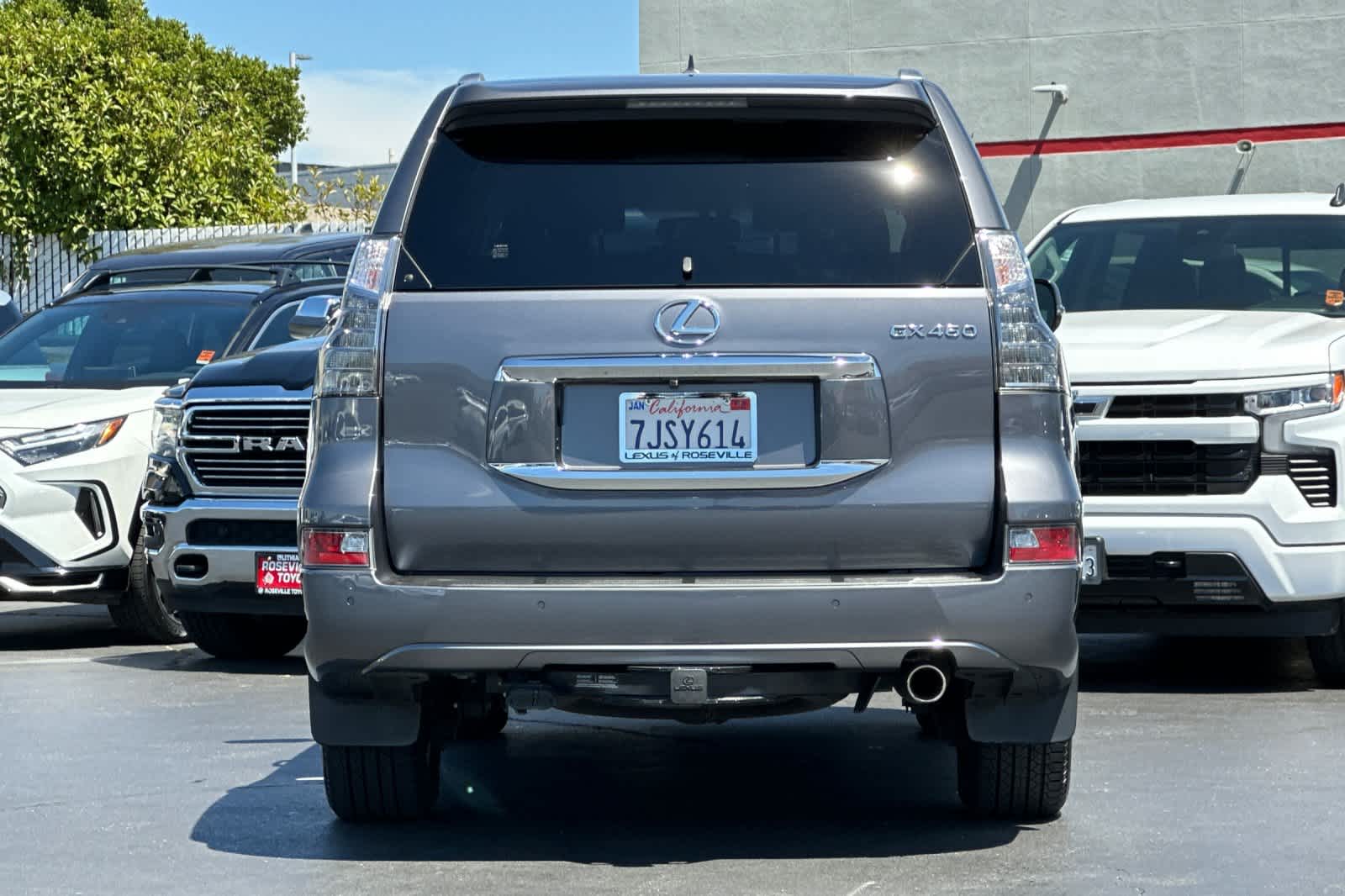 Thumbnail: 2015 Lexus GX - 8