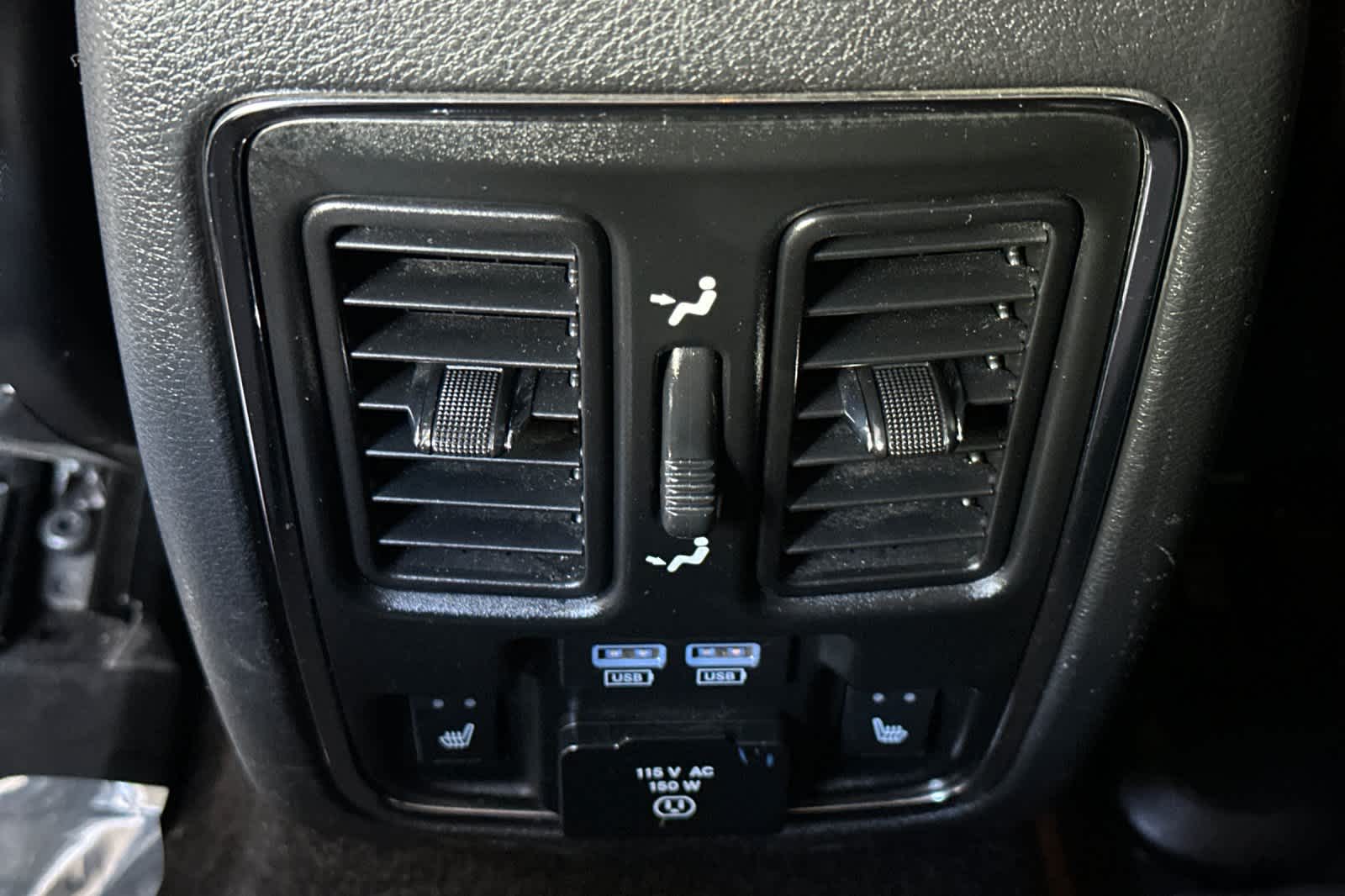 Thumbnail: 2017 Dodge Durango - 14