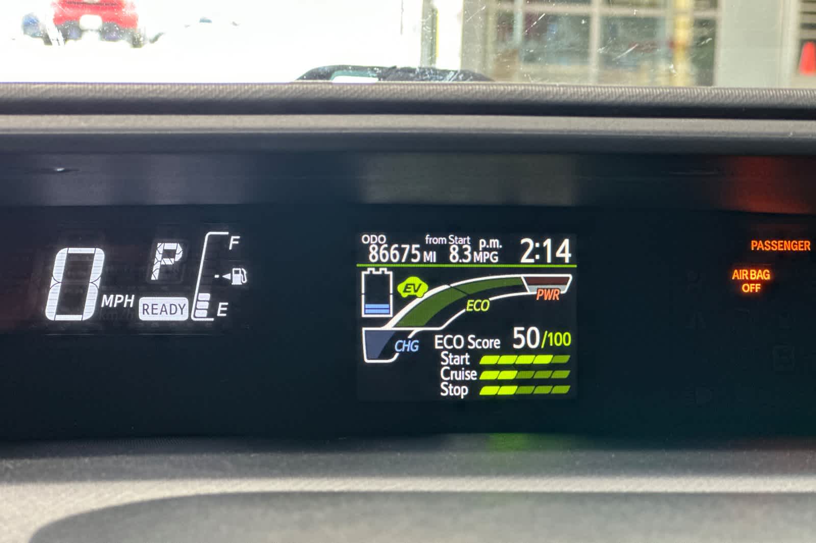 Thumbnail: 2015 Toyota Prius c - 29