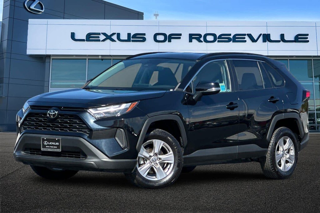 Used 2022 Toyota RAV4 XLE SUV