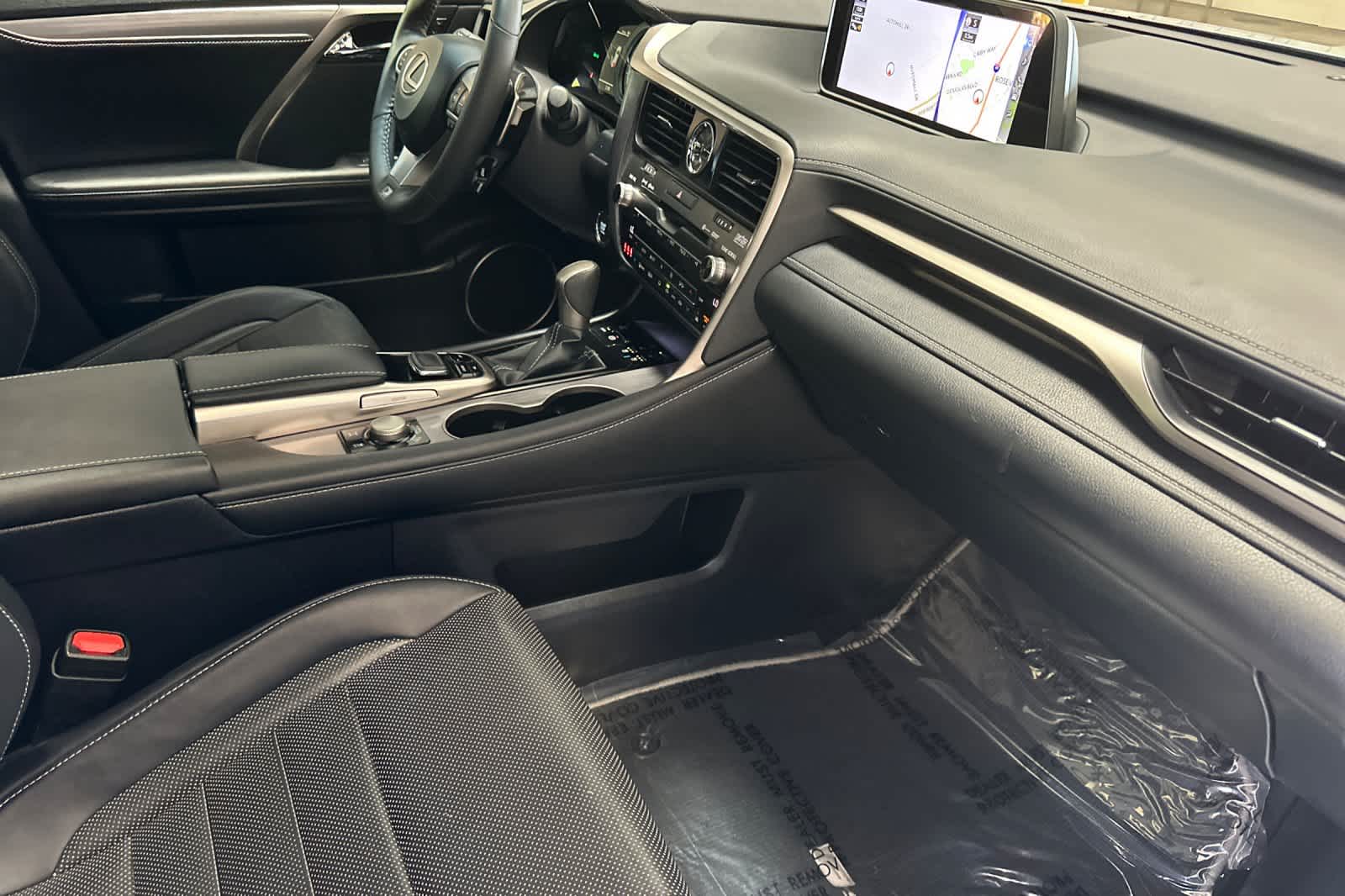 Thumbnail: 2017 Lexus RX - 17