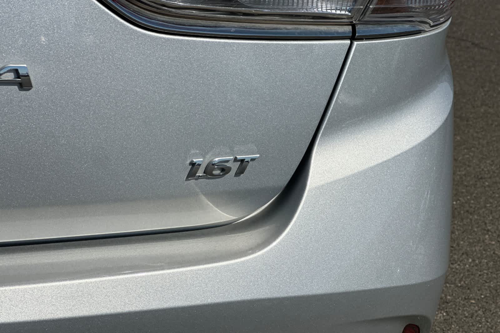 Thumbnail: 2018 Hyundai Sonata - 29