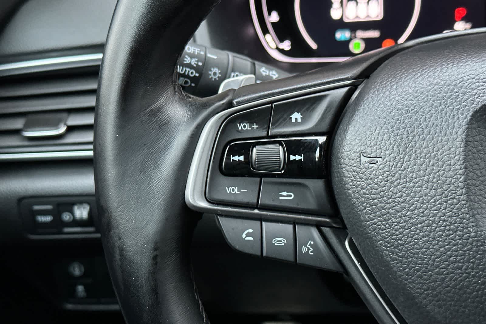 Thumbnail: 2022 Honda Accord - 24