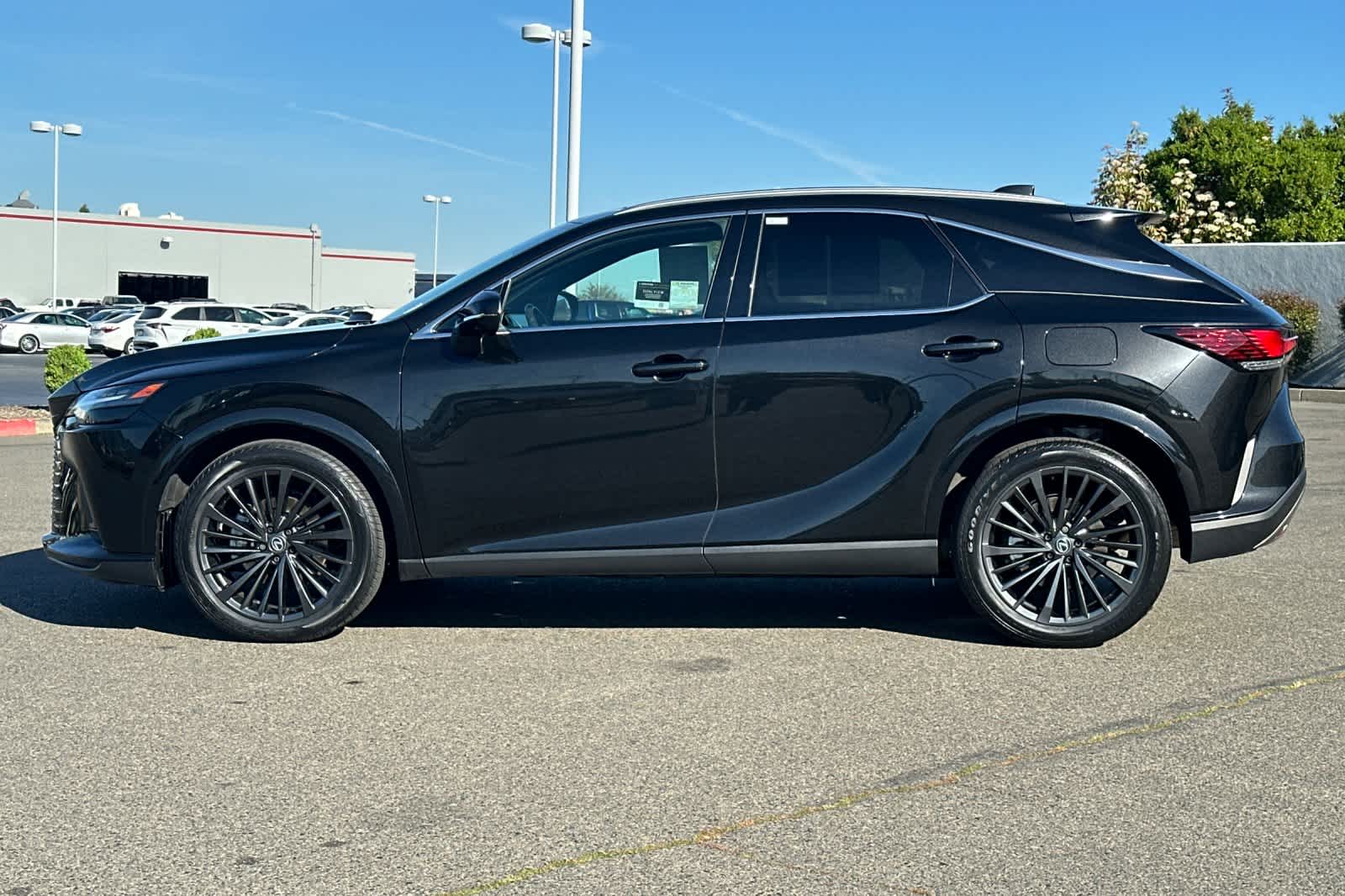 Thumbnail: 2025 Lexus RX - 9