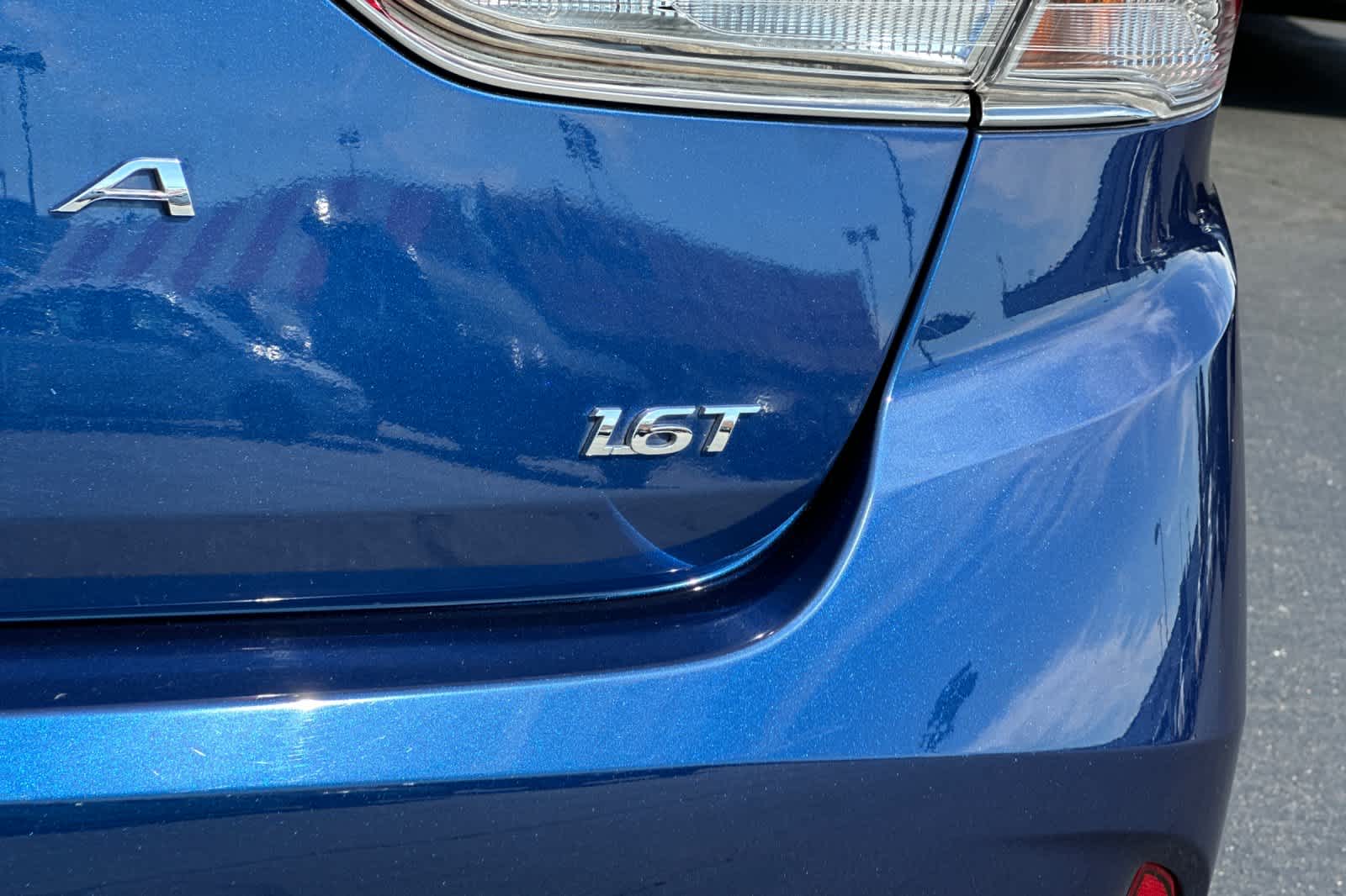 Thumbnail: 2018 Hyundai Sonata - 29