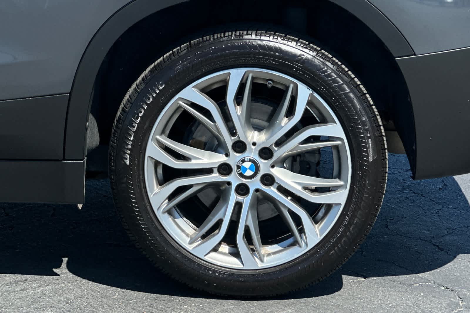Thumbnail: 2021 BMW X2 - 31