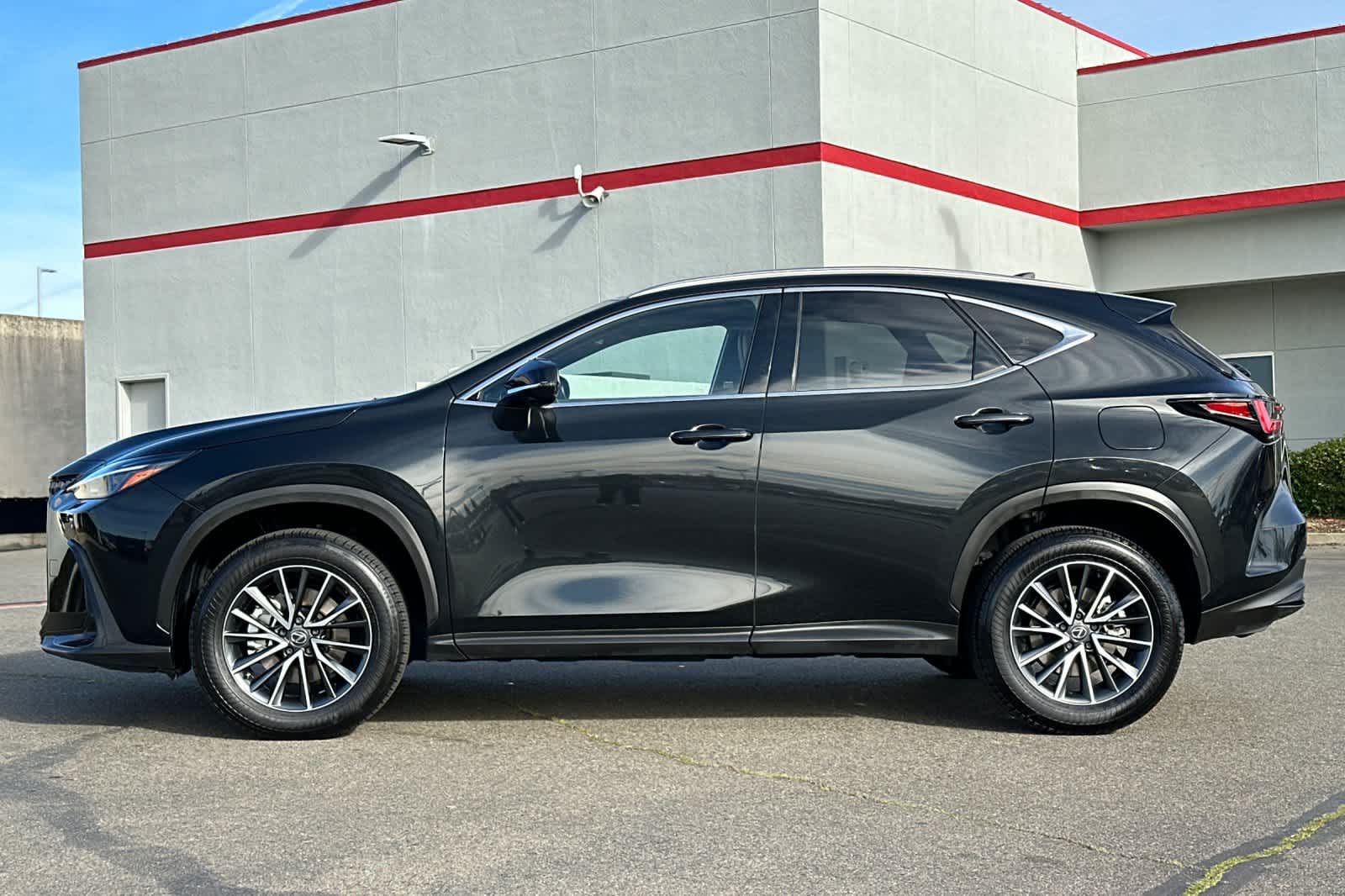 Thumbnail: 2024 Lexus NX - 9