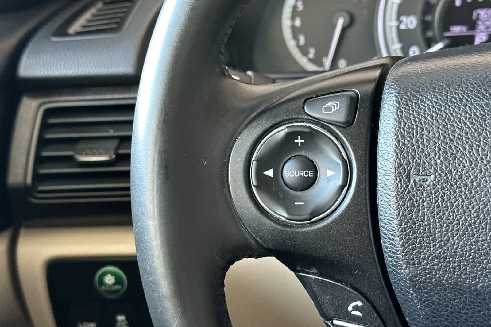 Thumbnail: 2014 Honda Accord - 26