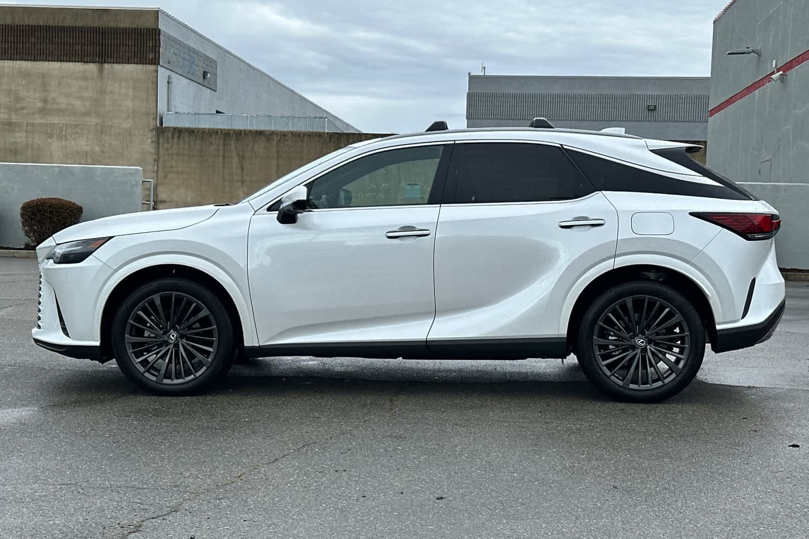 Thumbnail: 2025 Lexus RX - 9