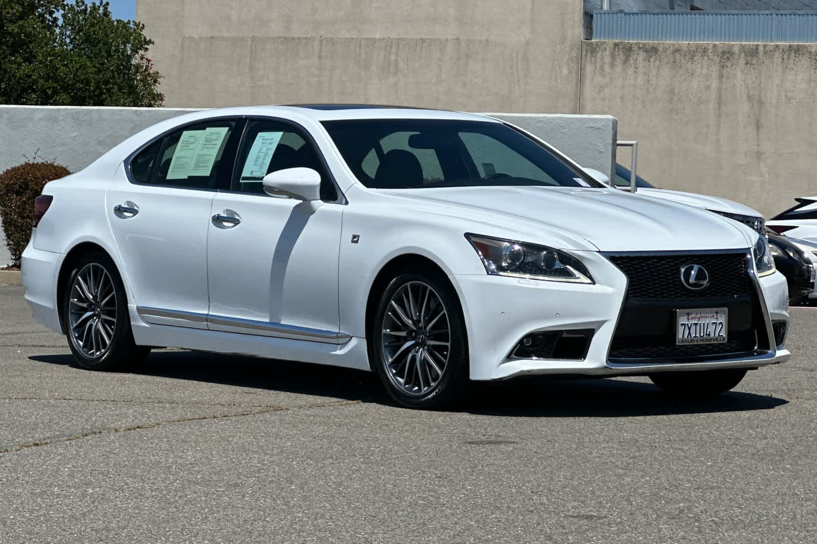 Thumbnail: 2016 Lexus LS - 5