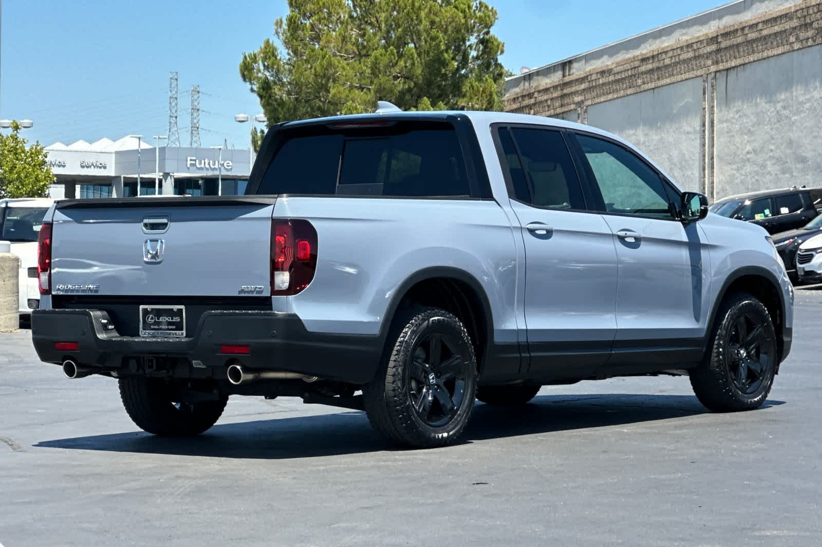 Thumbnail: 2022 Honda Ridgeline - 2