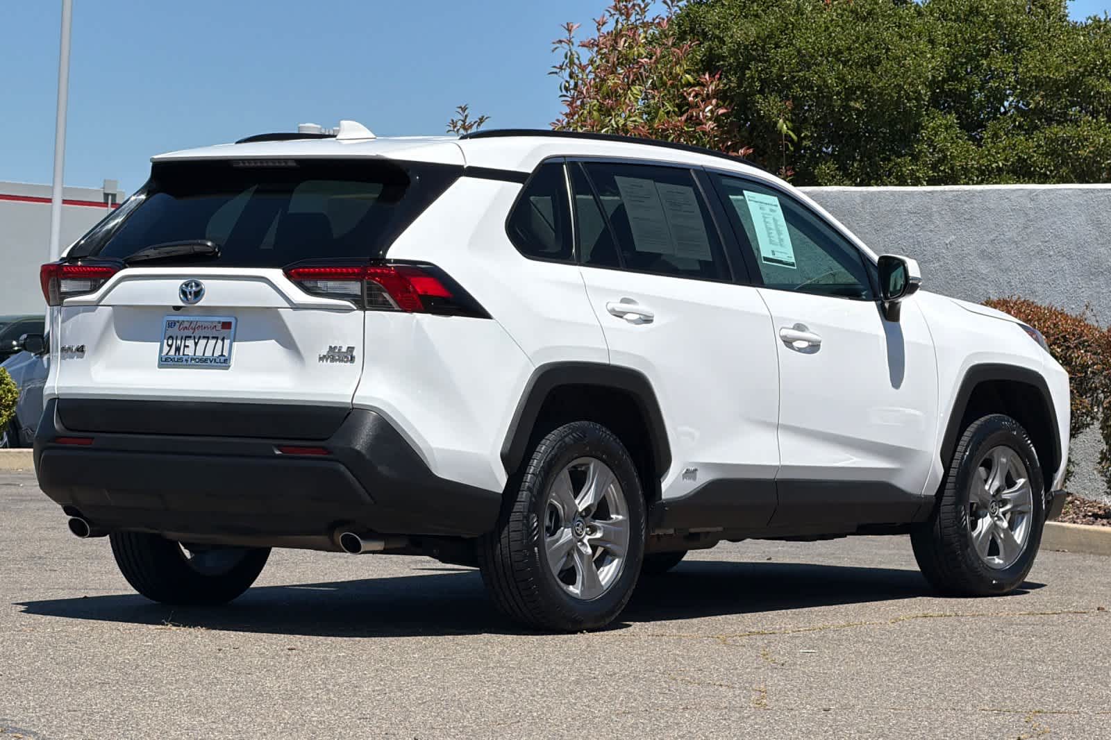 Thumbnail: 2024 Toyota RAV4 - 2