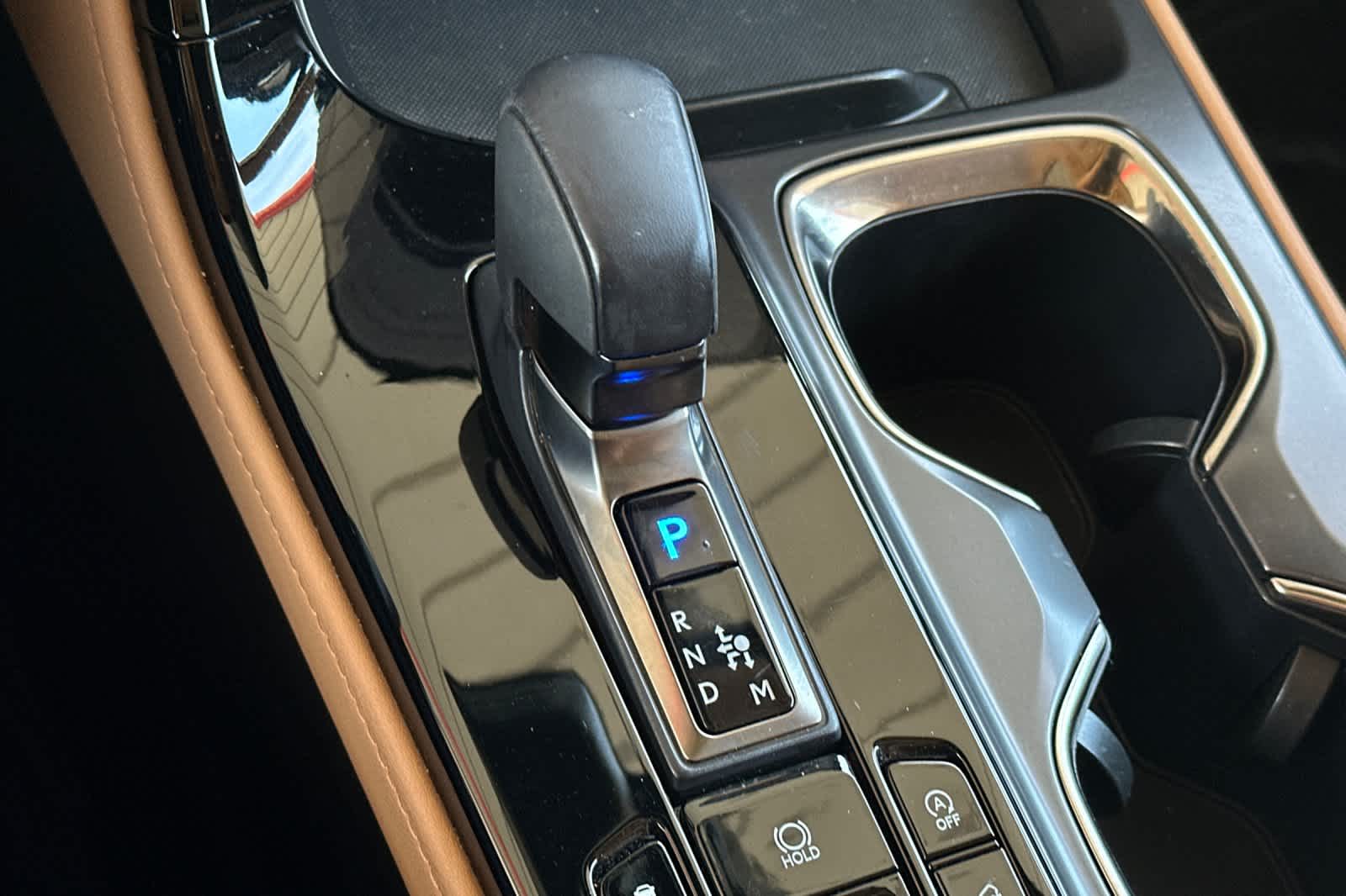Thumbnail: 2025 Lexus ES - 22