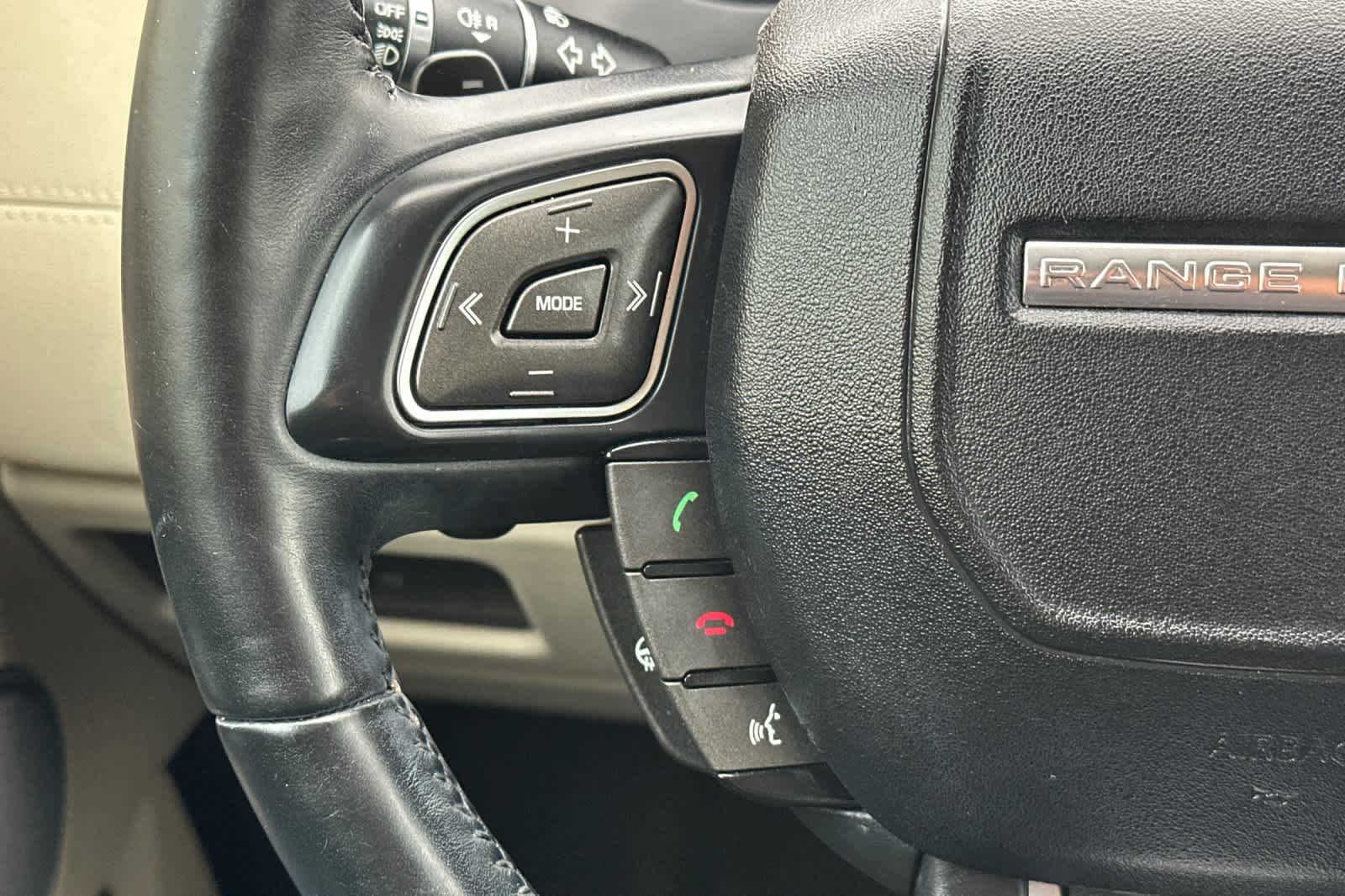 Thumbnail: 2016 Land Rover Range Rover Evoque - 27