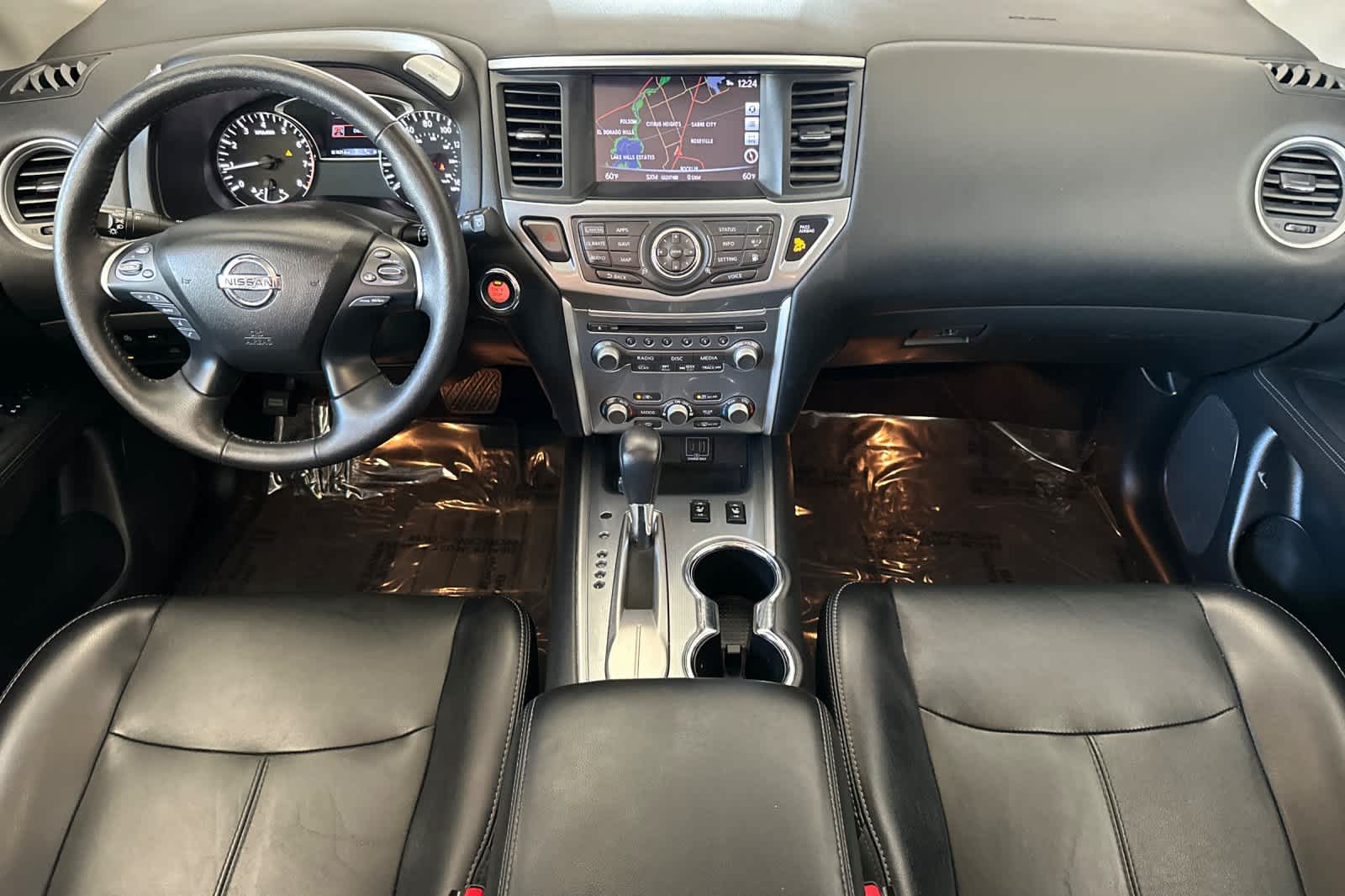 Thumbnail: 2020 Nissan Pathfinder - 3