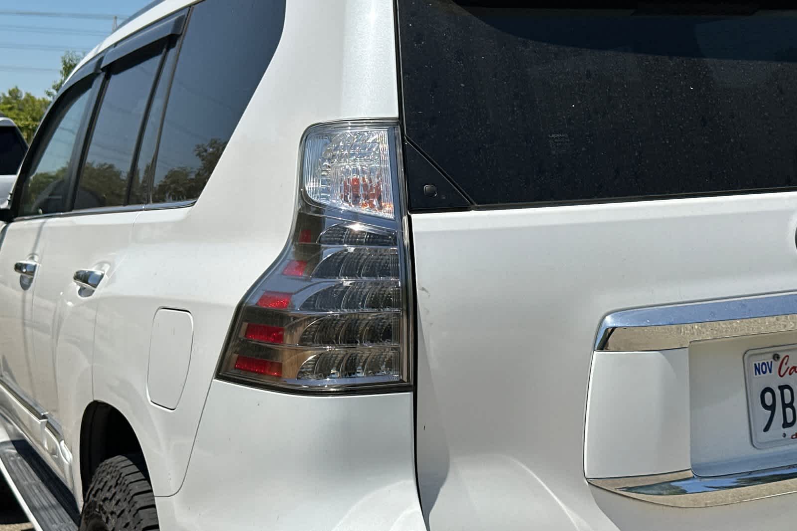 Thumbnail: 2016 Lexus GX - 15