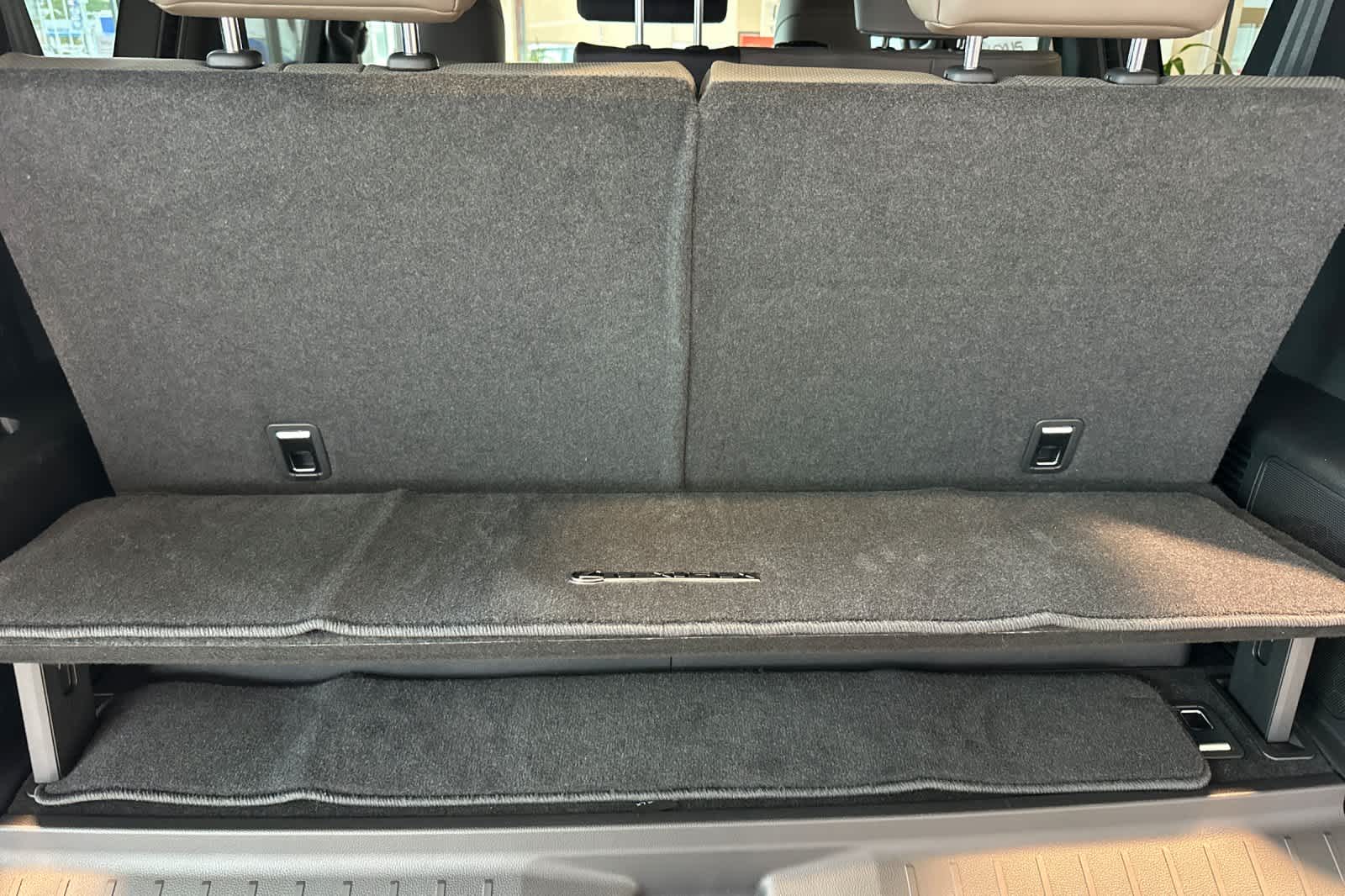 Thumbnail: 2025 Lexus LX - 15