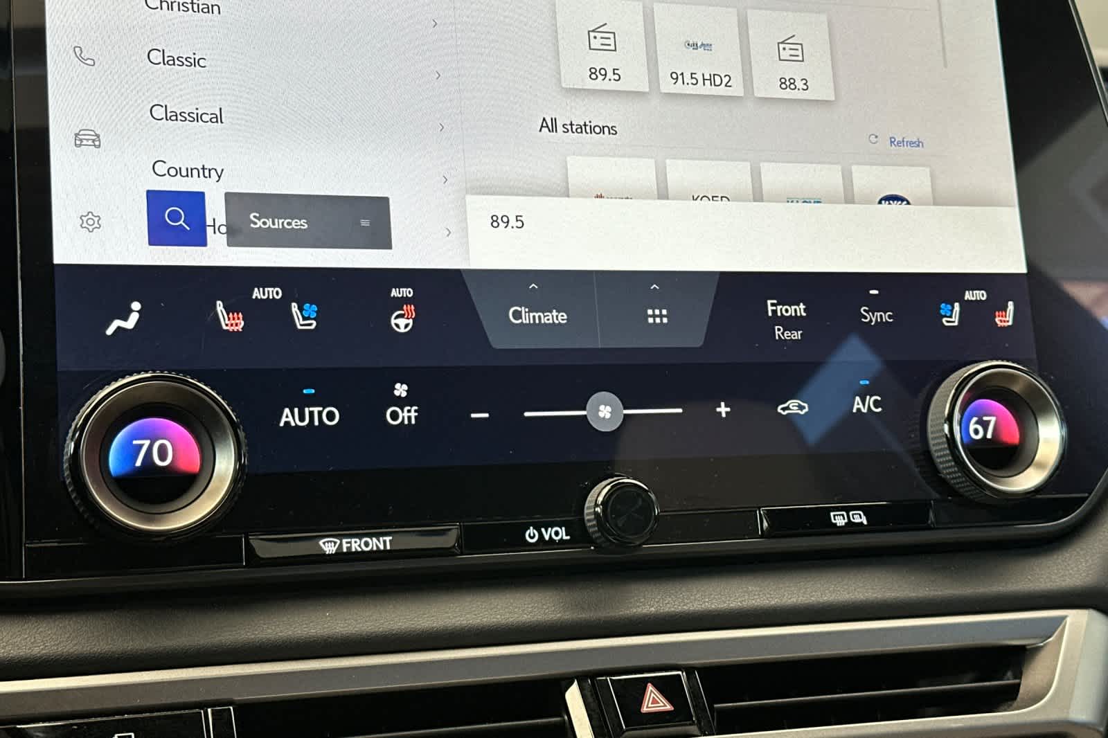 Thumbnail: 2024 Lexus RX - 22