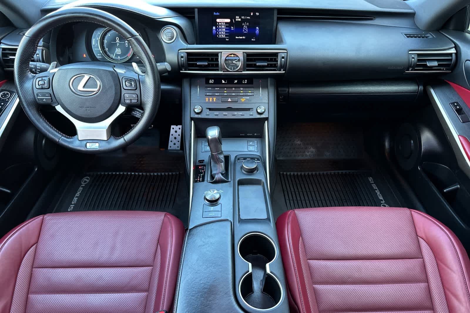 Thumbnail: 2020 Lexus IS - 3