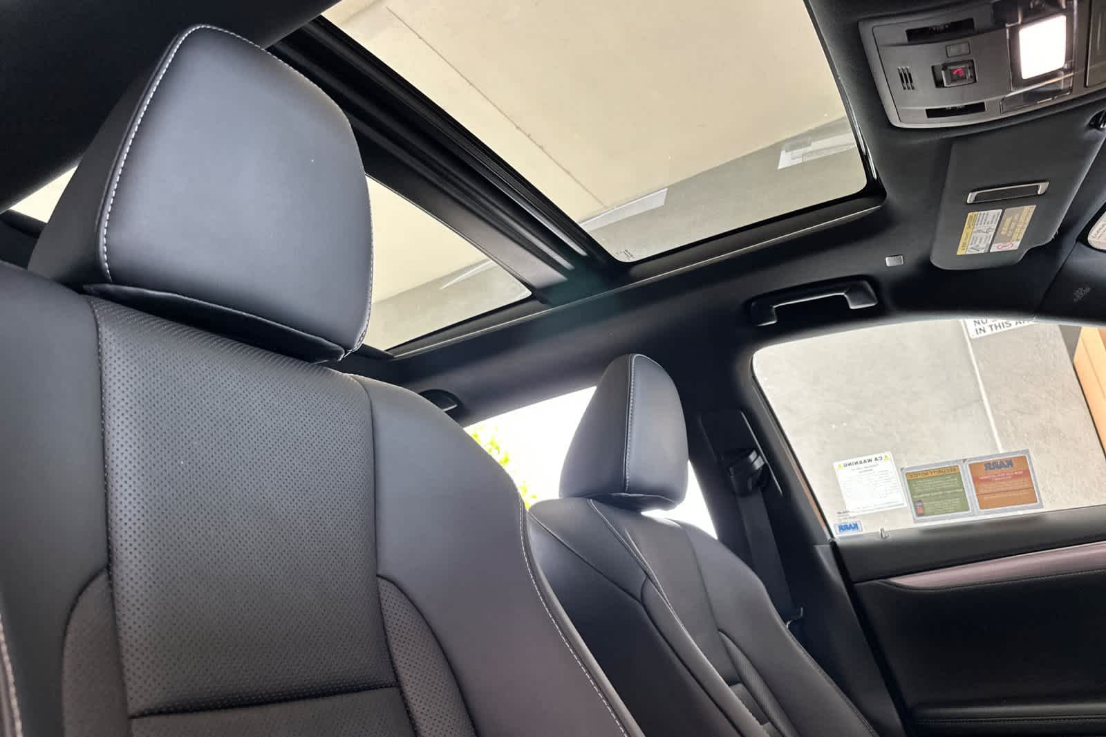 Thumbnail: 2020 Lexus RX - 18