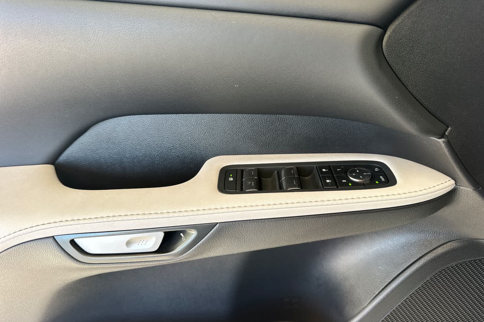 Thumbnail: 2024 Lexus RX - 12