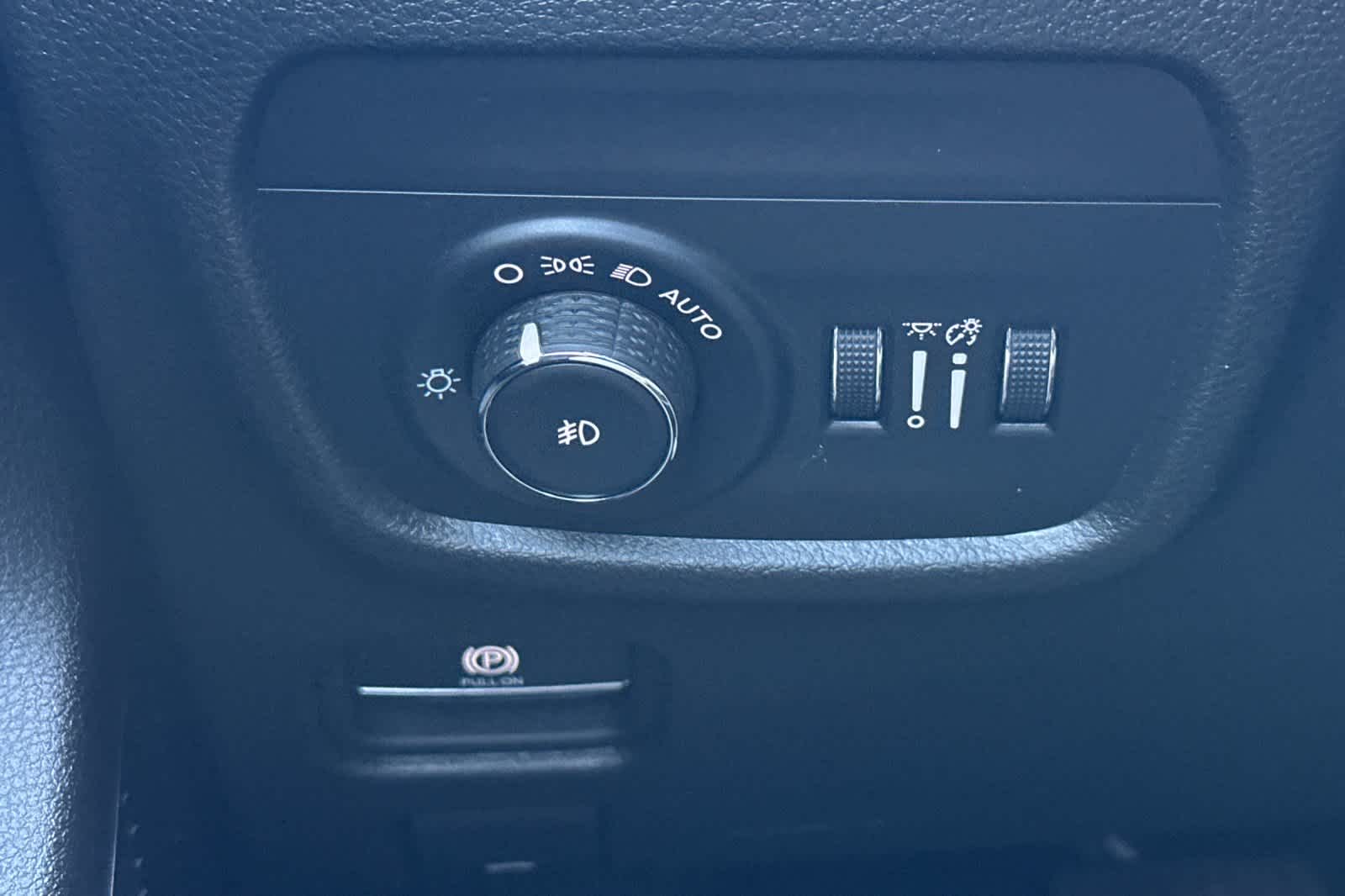 Thumbnail: 2024 Jeep Grand Cherokee - 30