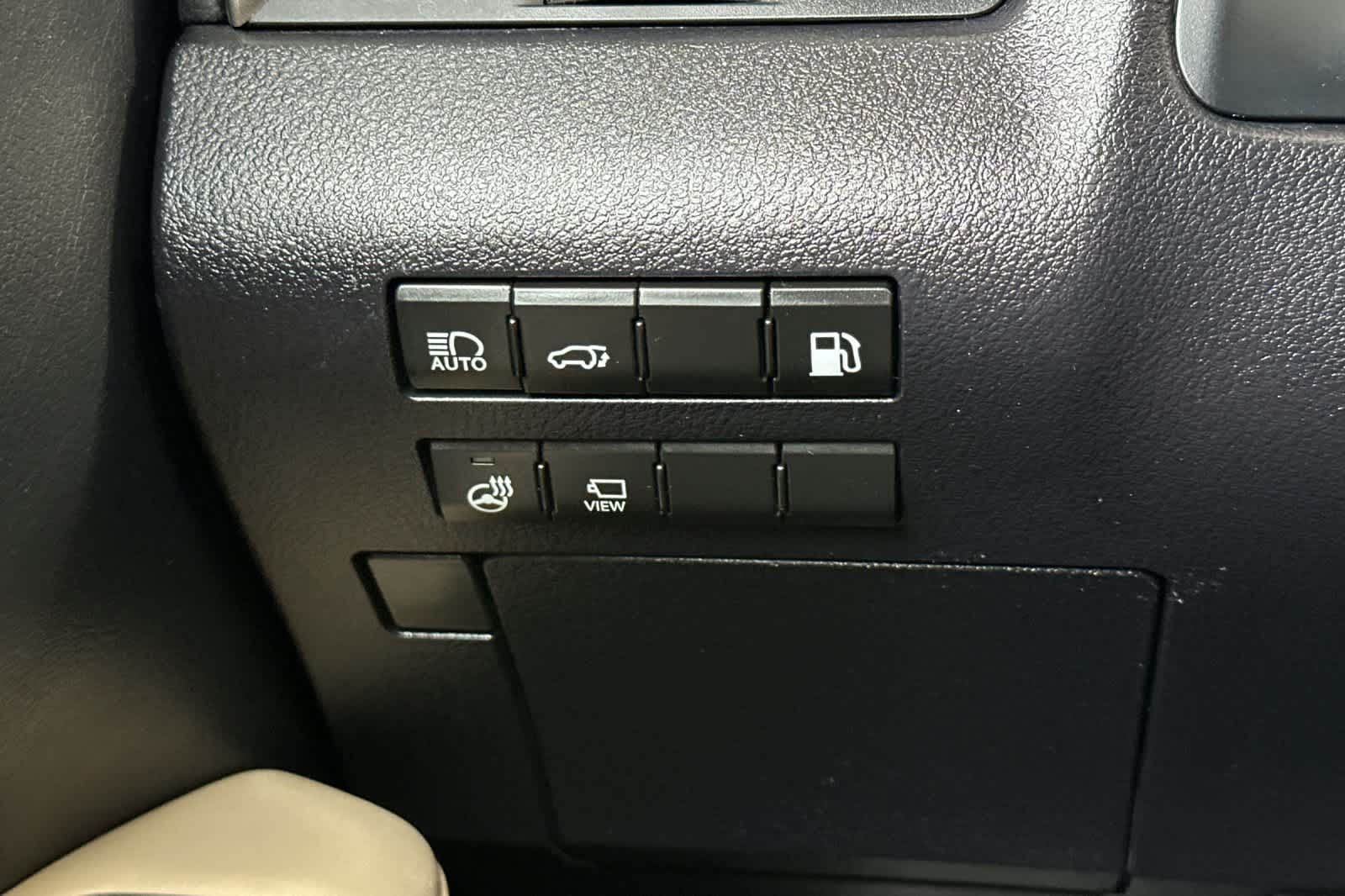 Thumbnail: 2022 Lexus RX - 31