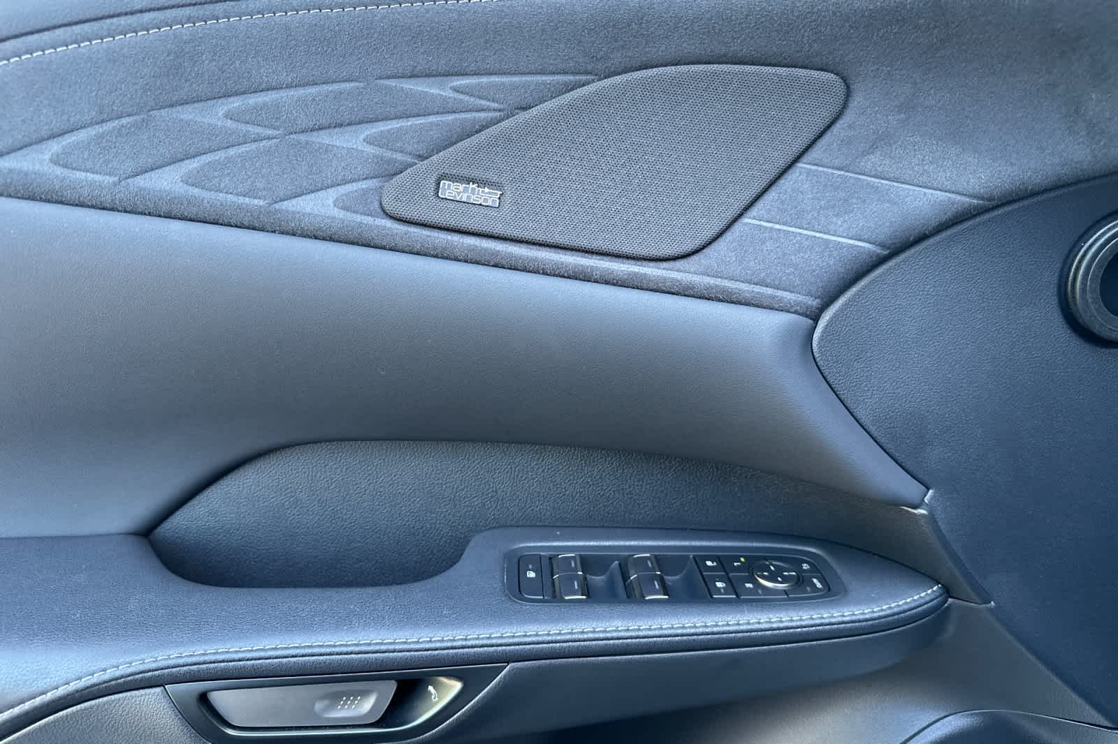 Thumbnail: 2024 Lexus RX - 12