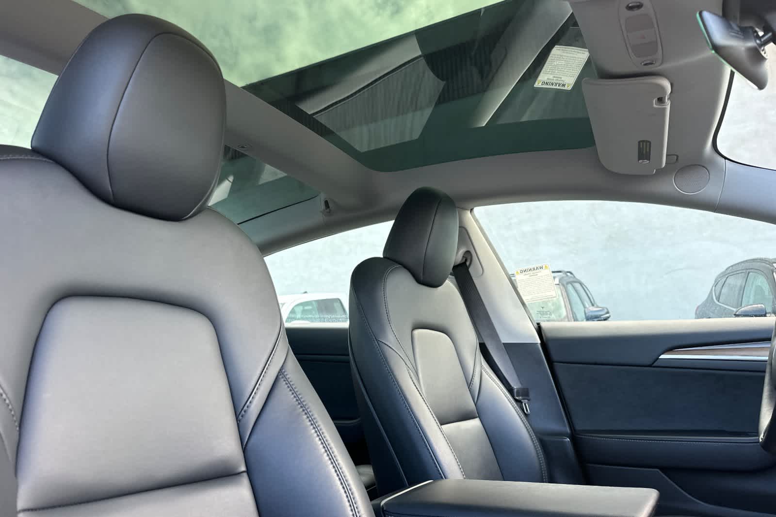 Thumbnail: 2023 Tesla Model 3 - 17