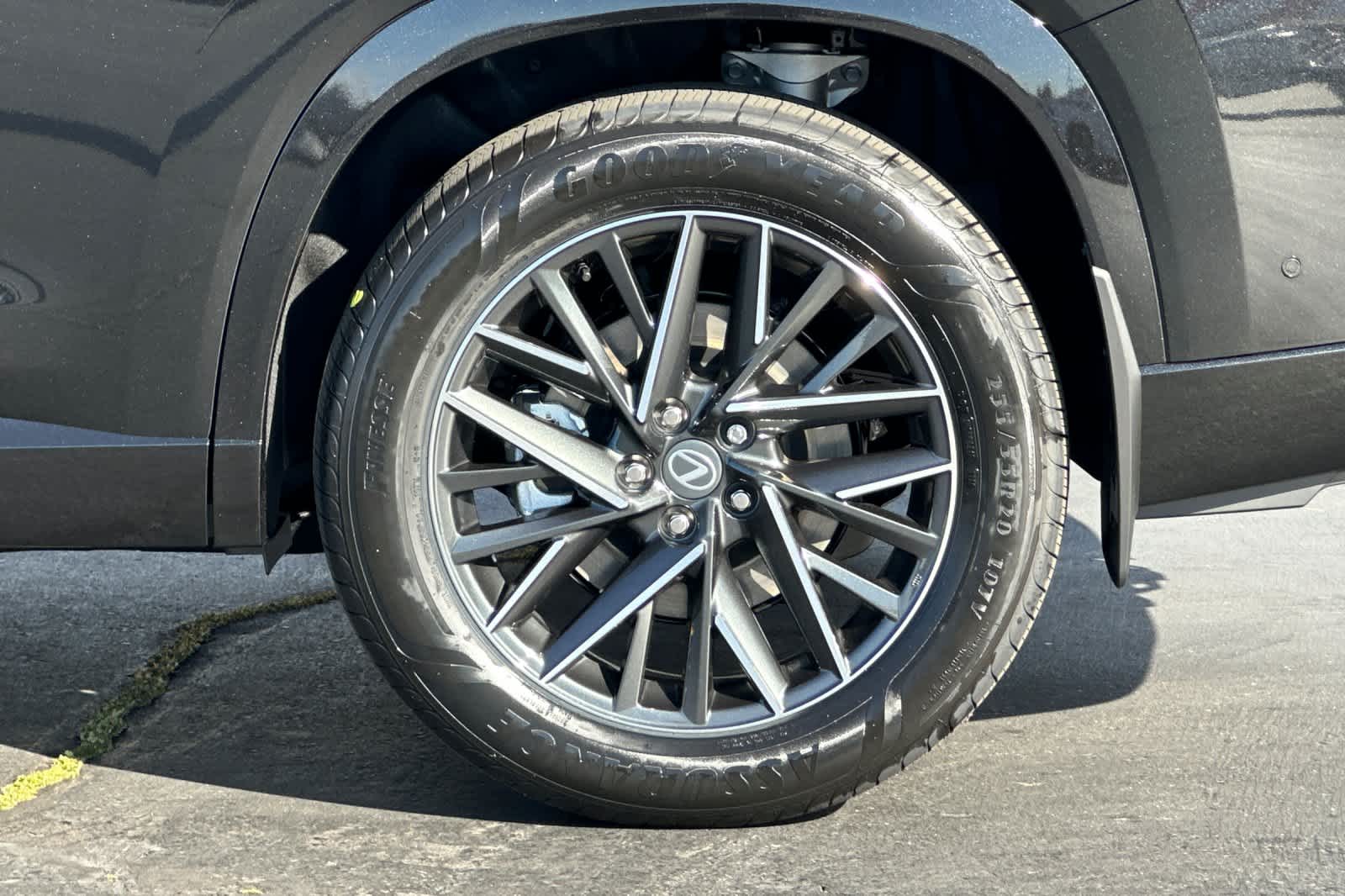 Thumbnail: 2026 Lexus TX - 32