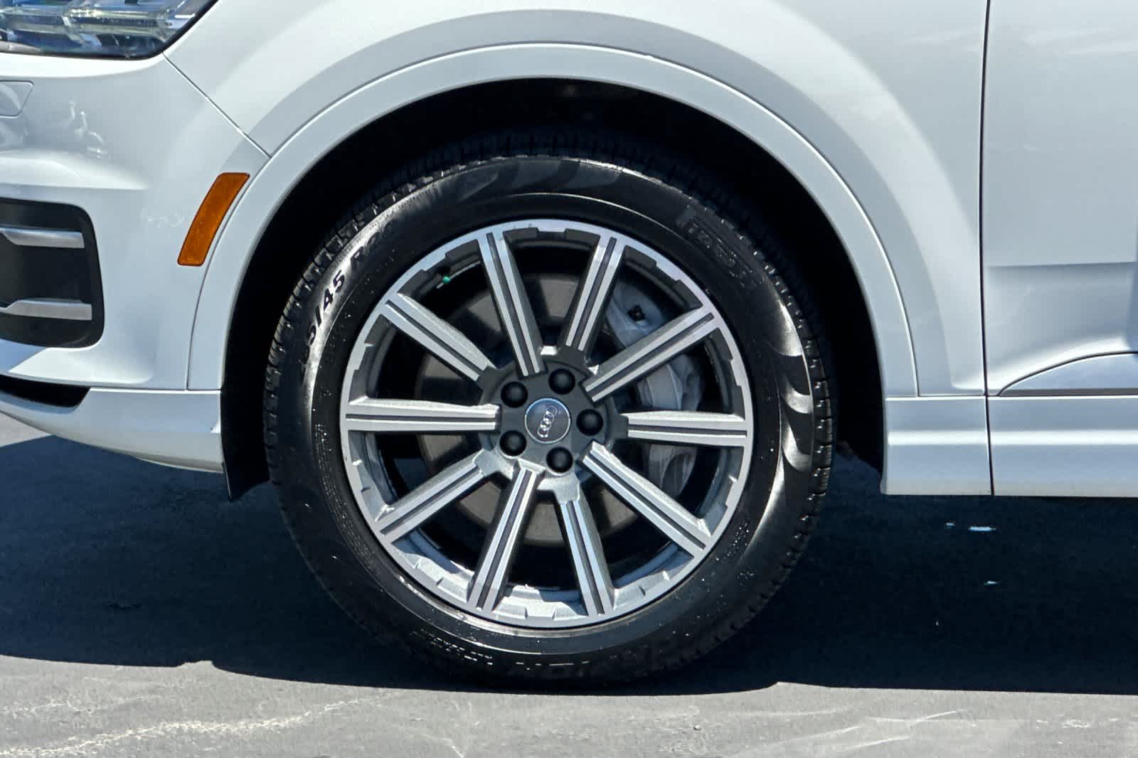 2018 Audi Q7 Premium Plus 34