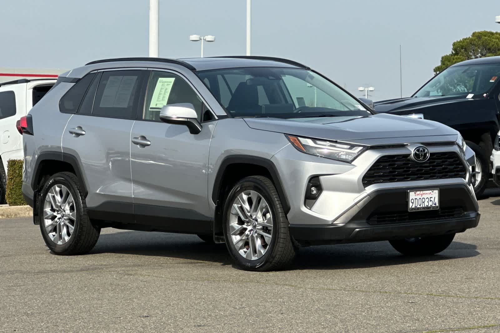 Thumbnail: 2023 Toyota RAV4 - 5