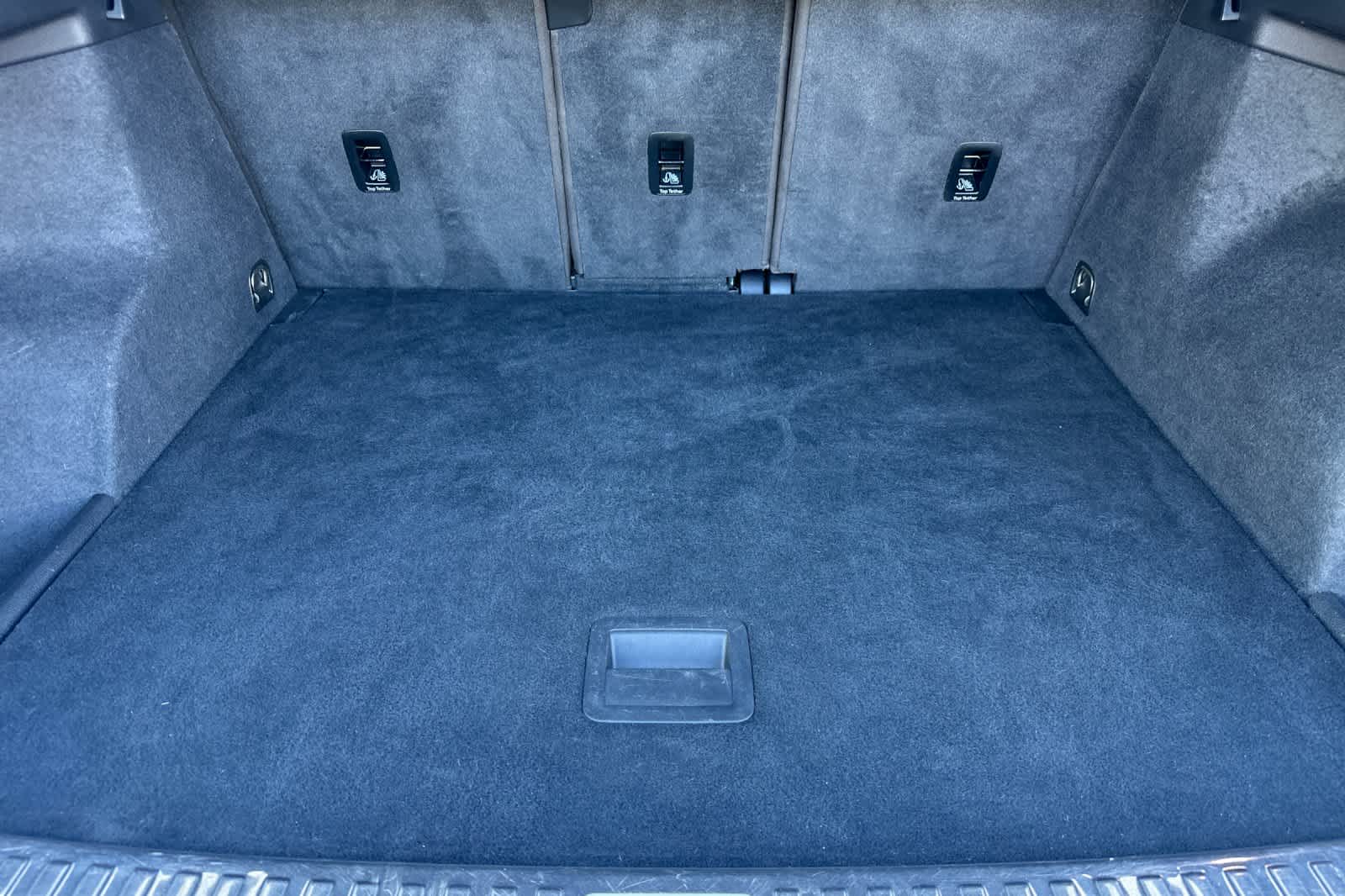 Thumbnail: 2020 Audi Q3 - 16