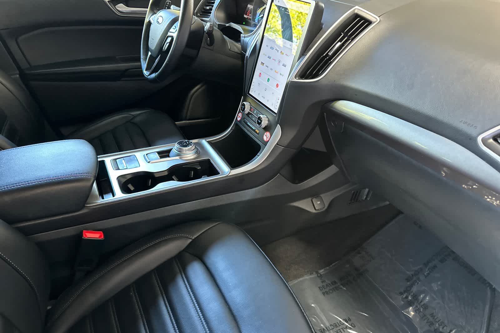 Thumbnail: 2024 Ford Edge - 17