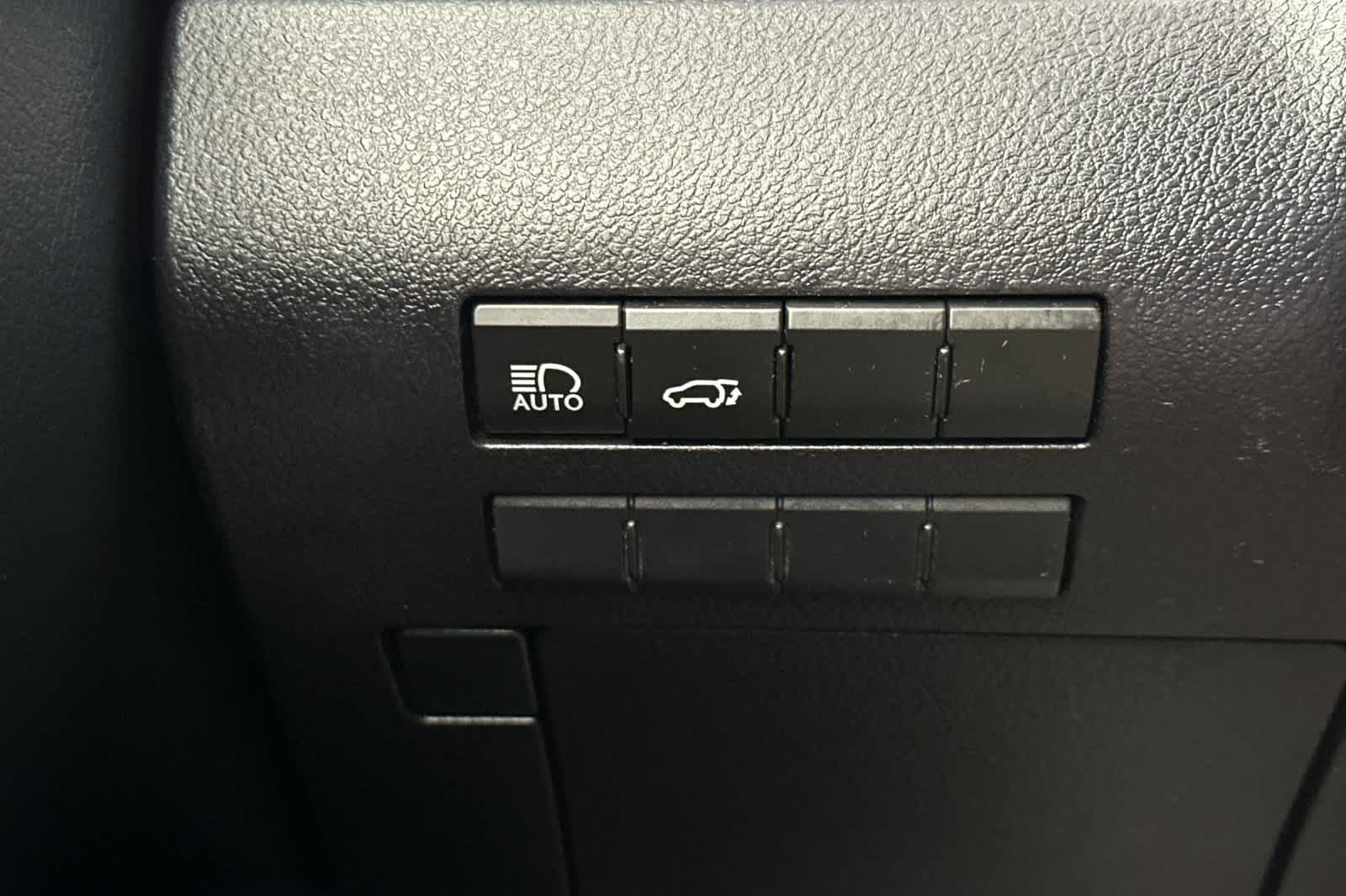 Thumbnail: 2020 Lexus RX - 30