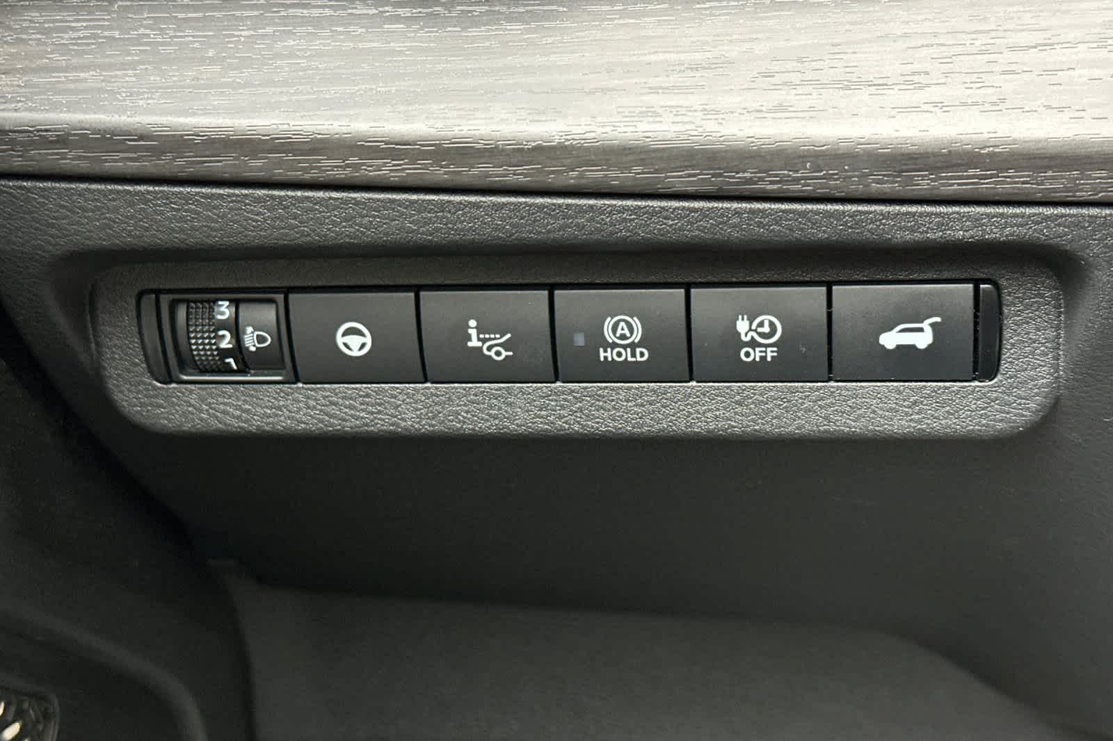 Thumbnail: 2023 Nissan Ariya - 31