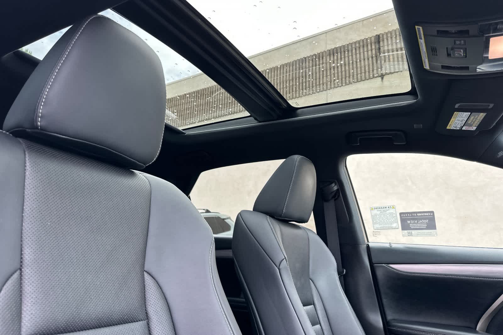 Thumbnail: 2022 Lexus RX - 18