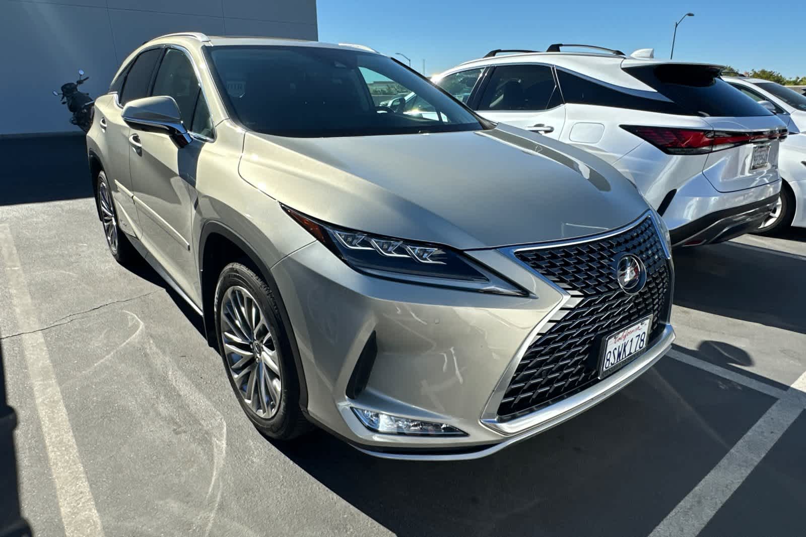 Thumbnail: 2020 Lexus RX - 3