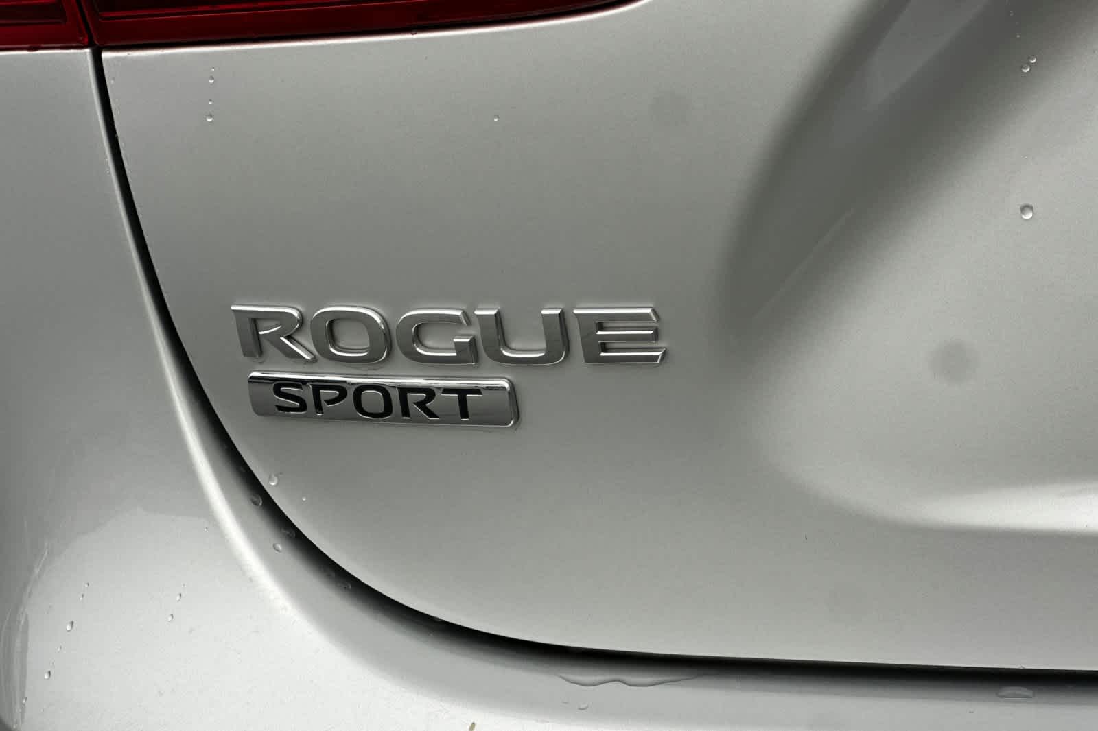 Thumbnail: 2022 Nissan Rogue Sport - 31