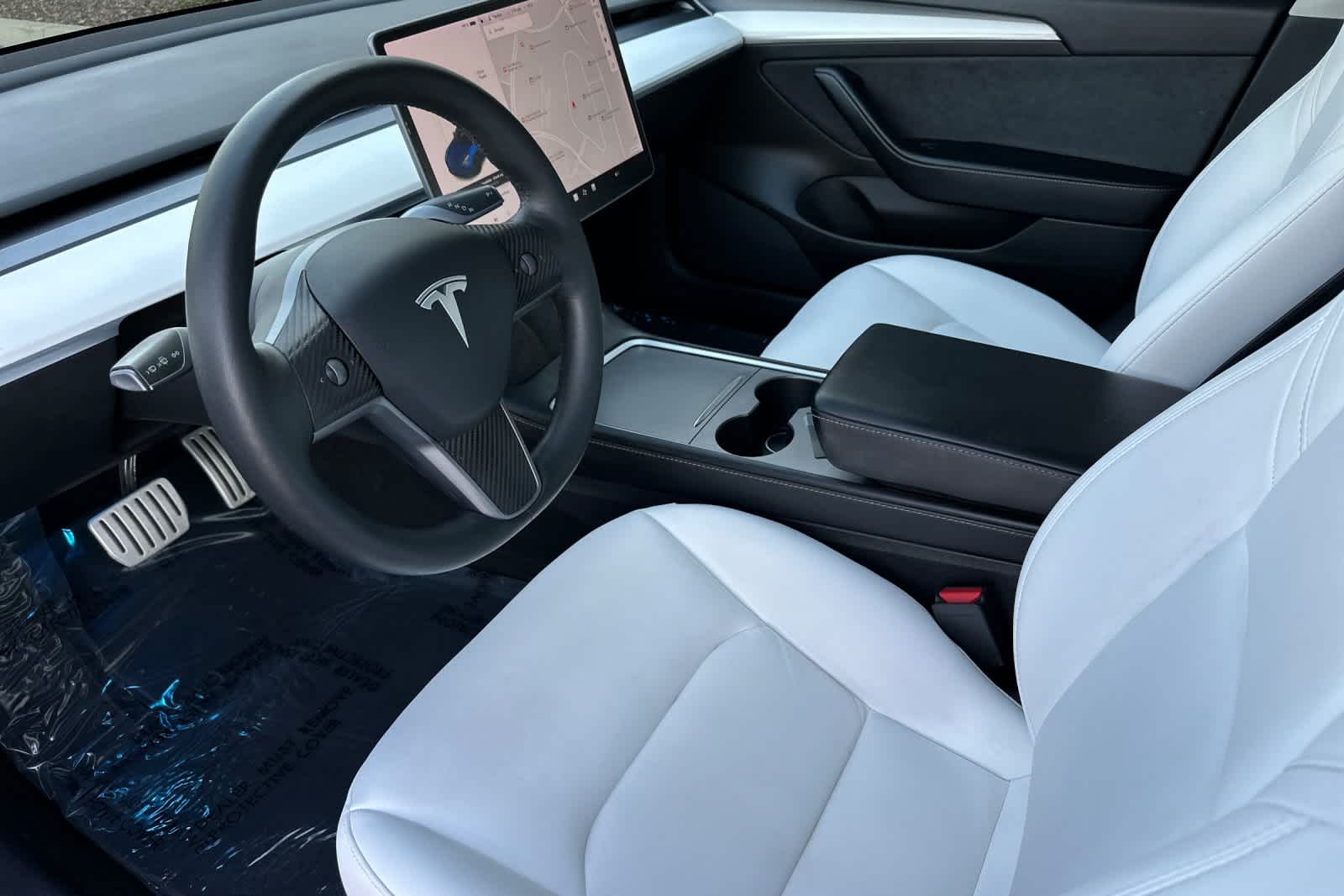 Thumbnail: 2021 Tesla Model 3 - 11