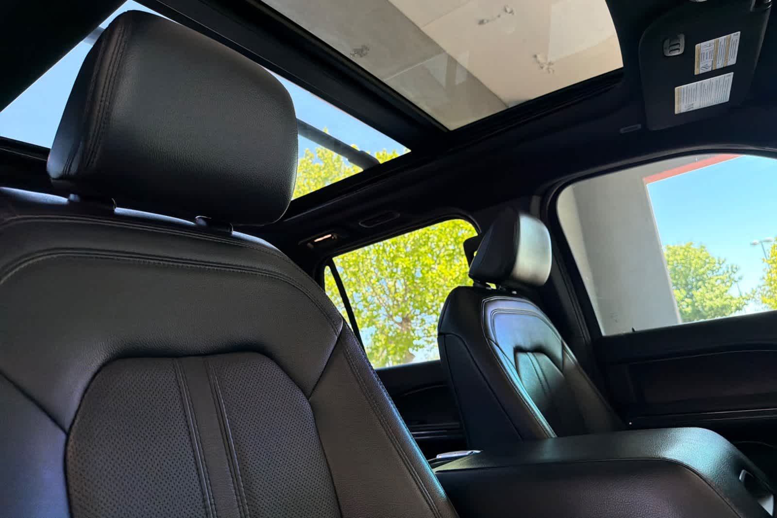 Thumbnail: 2021 Ford Expedition MAX - 17