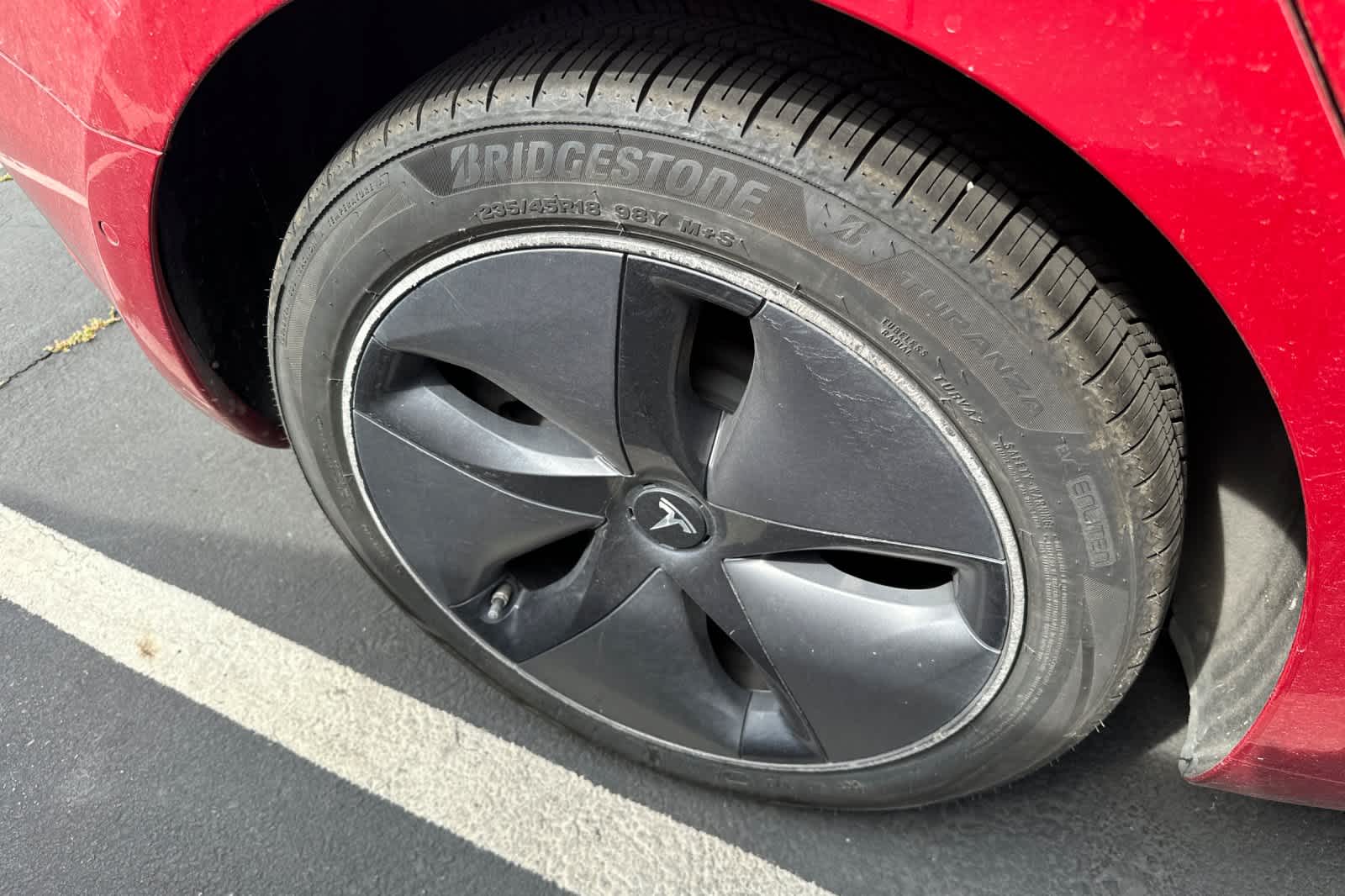 Thumbnail: 2019 Tesla Model 3 - 14