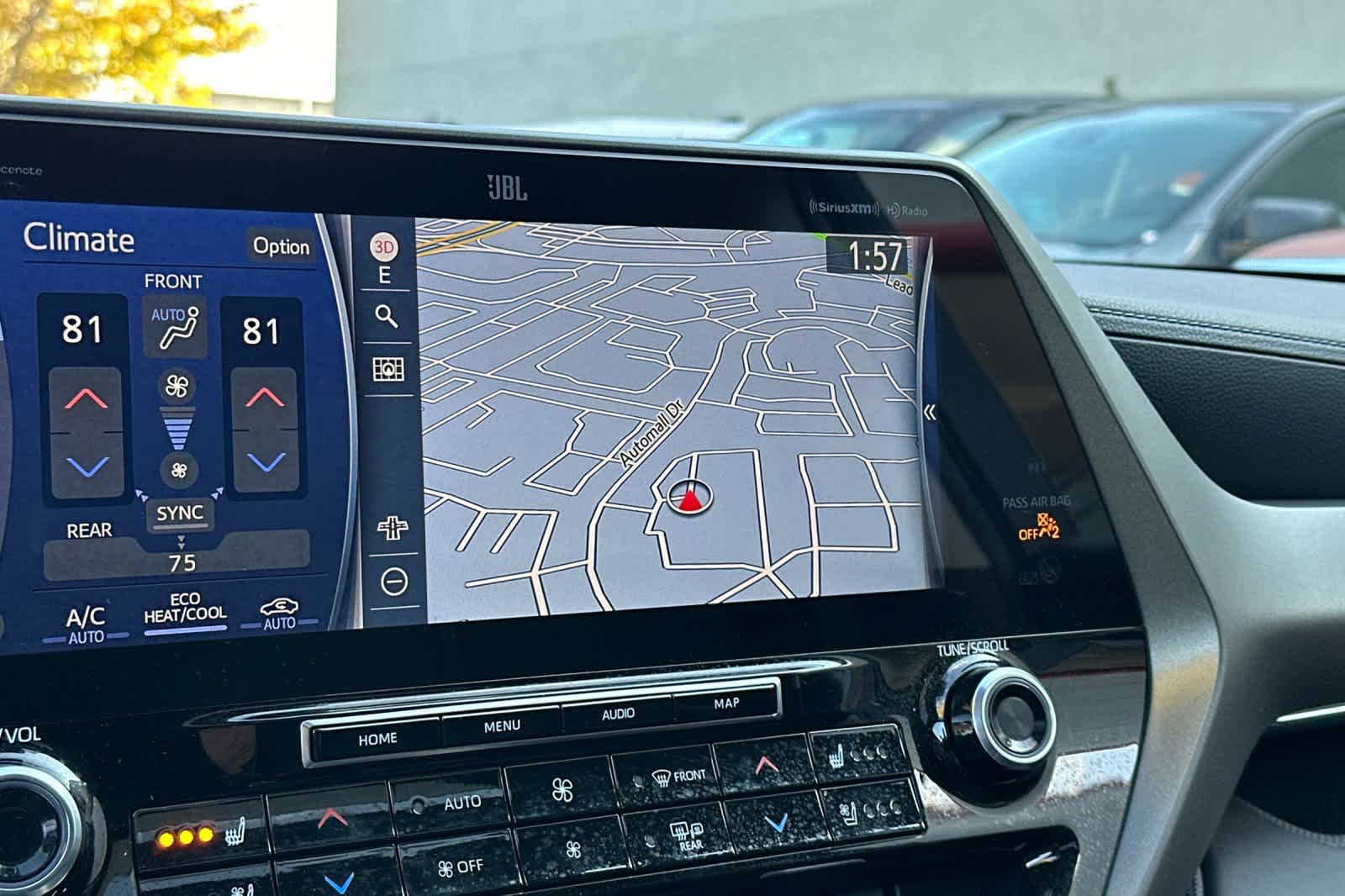 Thumbnail: 2021 Toyota Highlander - 21